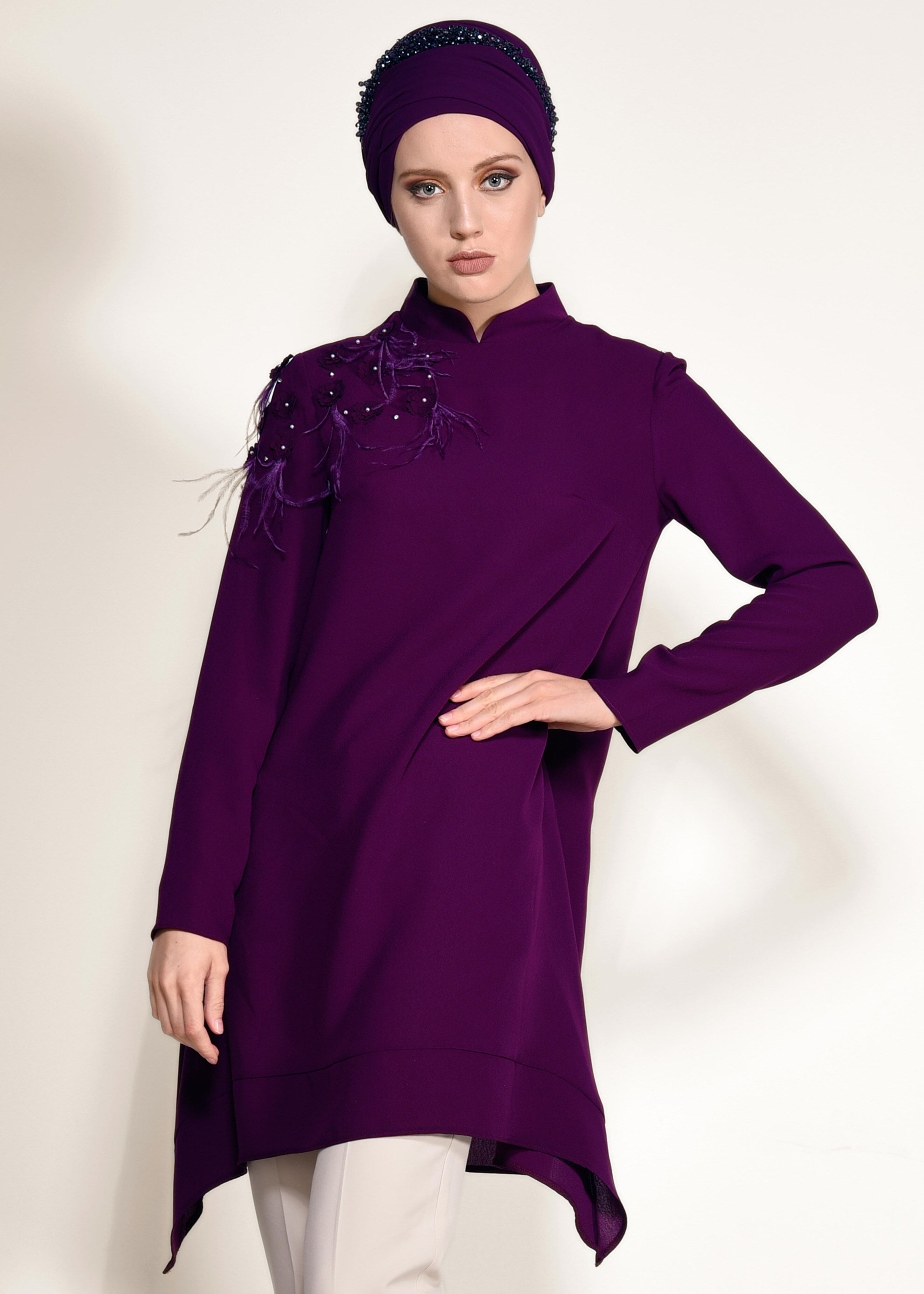 Tesettür giyim MÜRDÜM ÜÇ BOYUTLU ÇİÇEK DETAYLI 2&prime;Lİ PANTOLONLU TAKIM 3415P