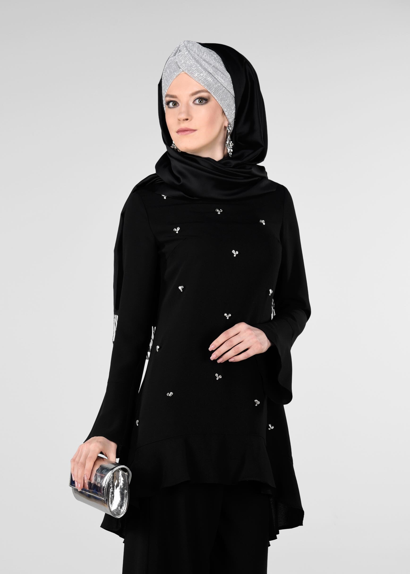 Tesettür giyim SİYAH GENİŞ KOLLU BONCUK DETAYLI 2&prime;Lİ PANTOLONLU TAKIM 3418