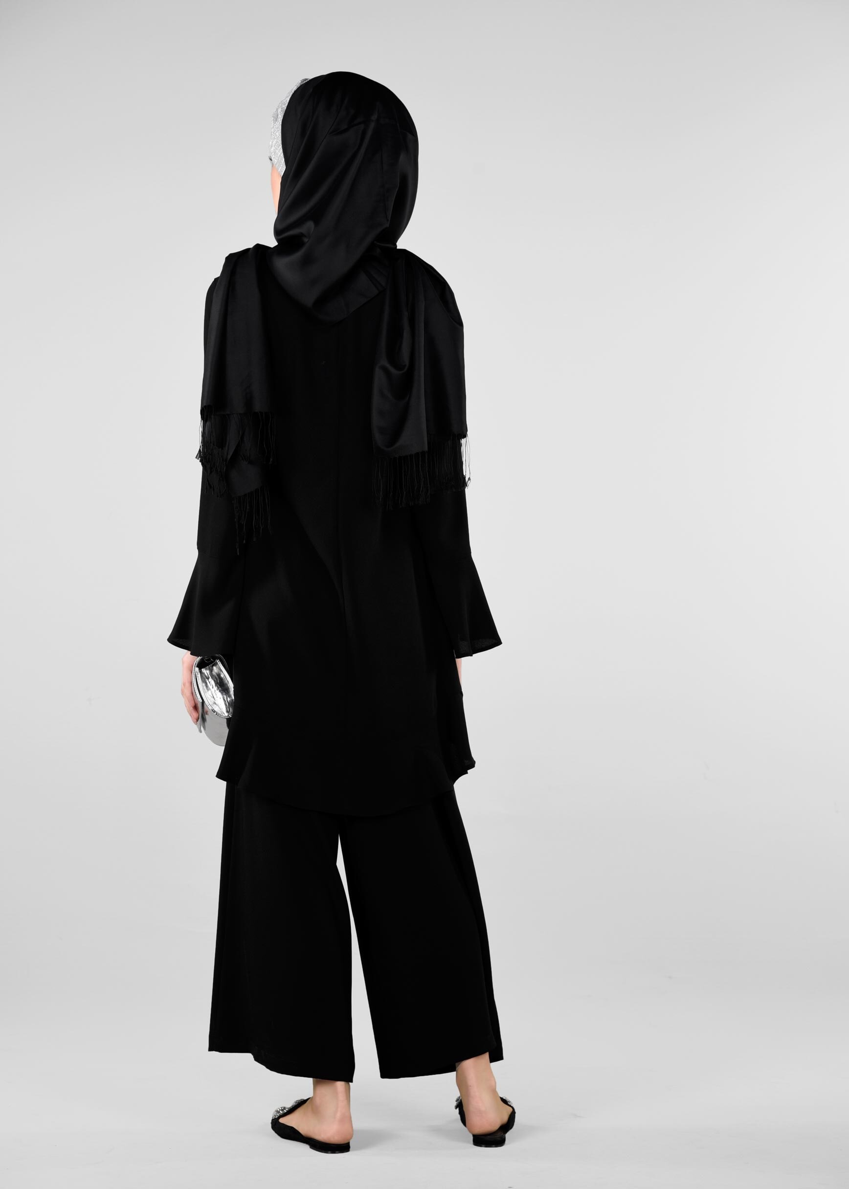 Tesettür giyim SİYAH GENİŞ KOLLU BONCUK DETAYLI 2&prime;Lİ PANTOLONLU TAKIM 3418