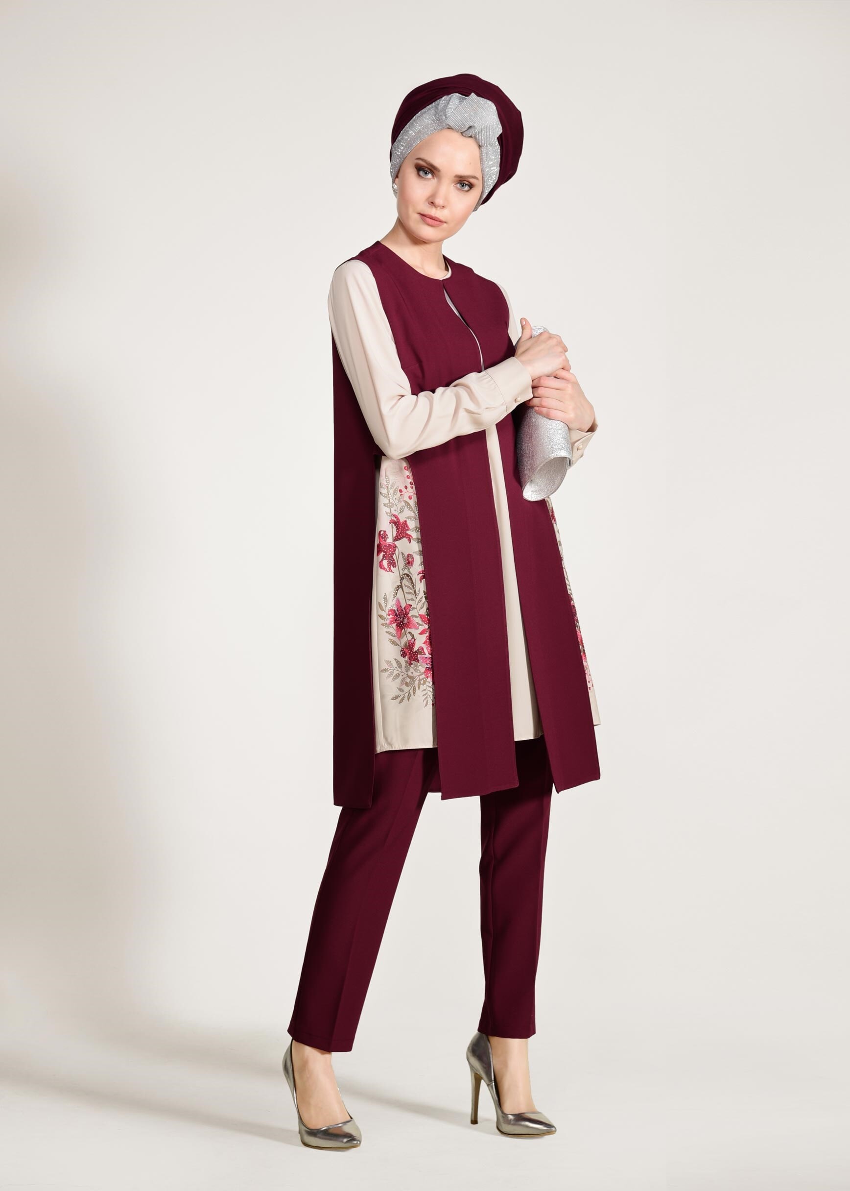 Tesettür giyim BORDO ÇİÇEK BASKILI 3&prime;LÜ PANTOLONLU TAKIM 3447P