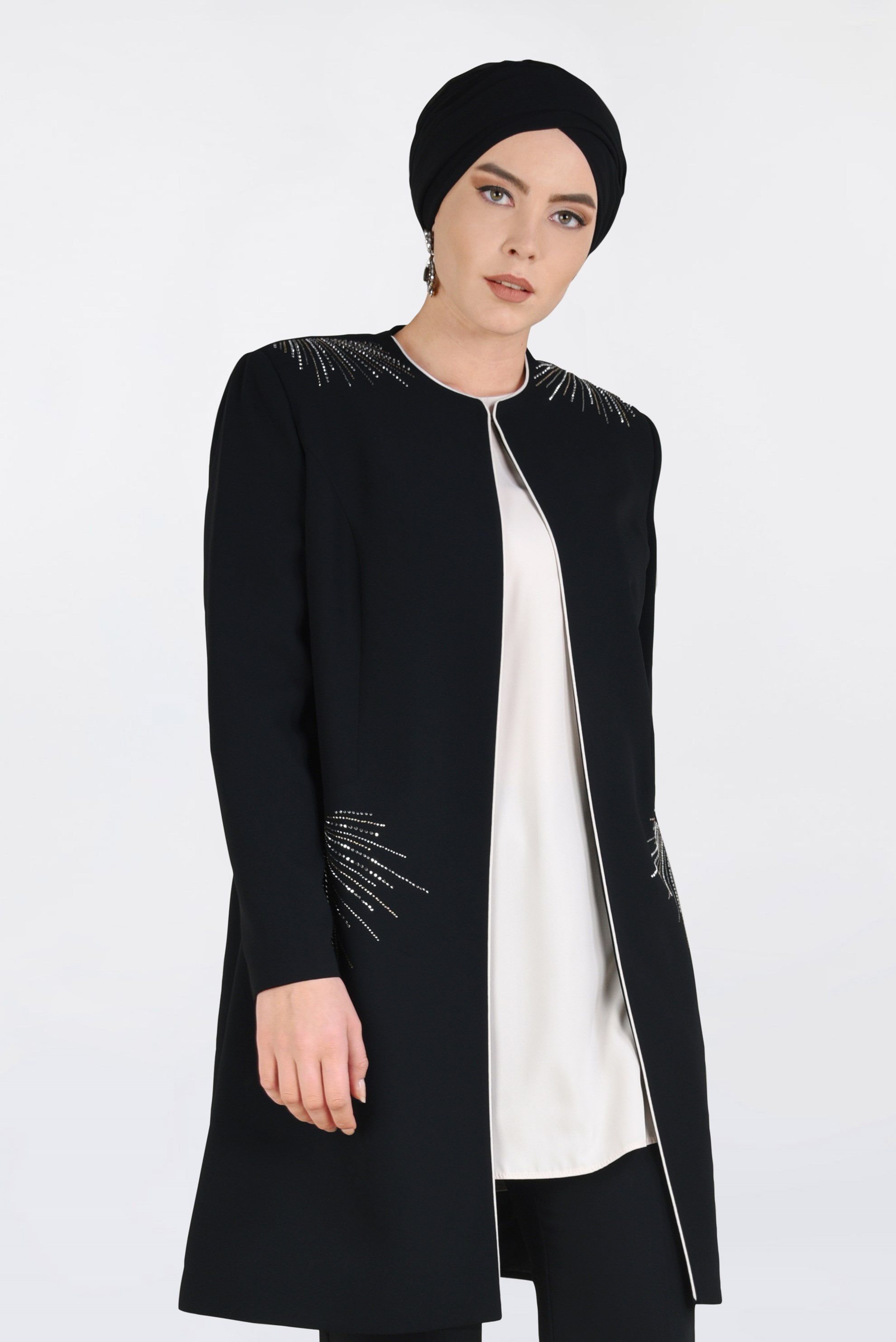 Tesettür giyim SİYAH TAŞ İŞLEMELİ 3&prime;LÜ PANTOLONLU TAKIM 3462P