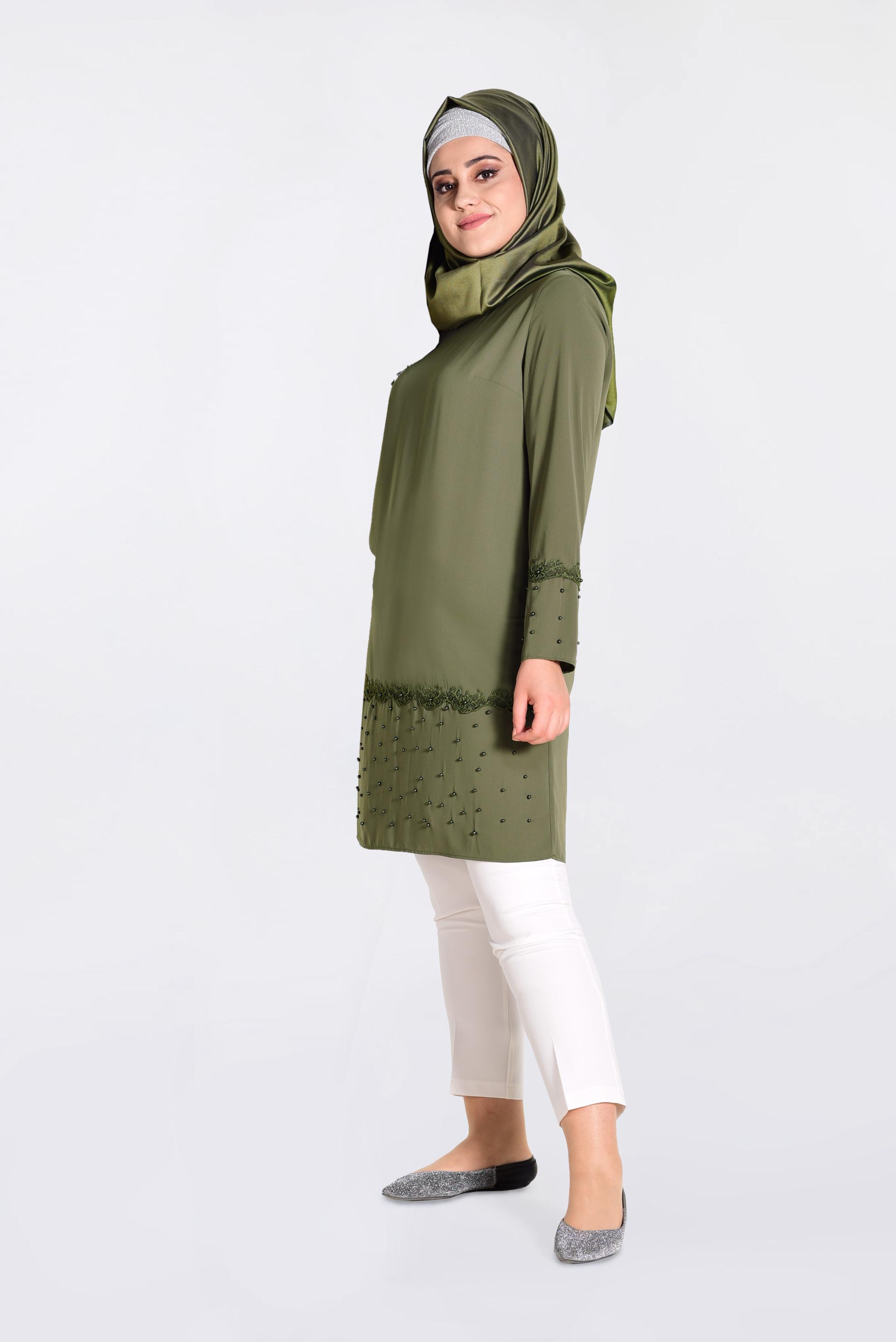 Tesettür giyim HAKİ NAKIŞ VE İNCİ DETAYLI 2&prime;Lİ PANTOLONLU TAKIM 3472P