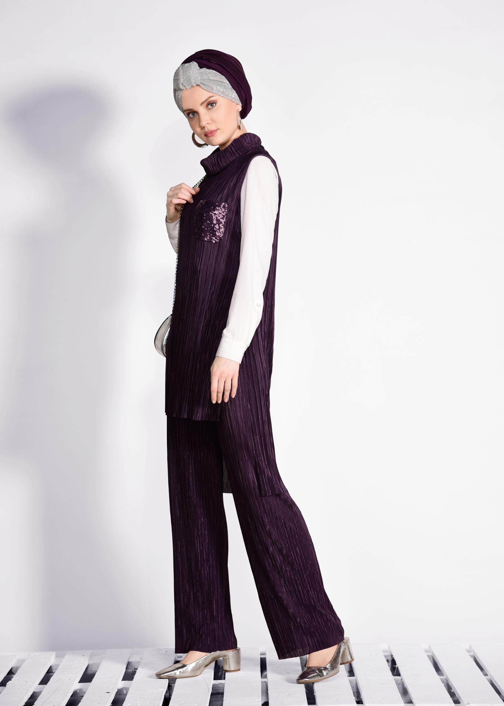 Tesettür giyim MOR PİLİSELİ PULLU 2&prime;Lİ PANT.TAKIM 4250