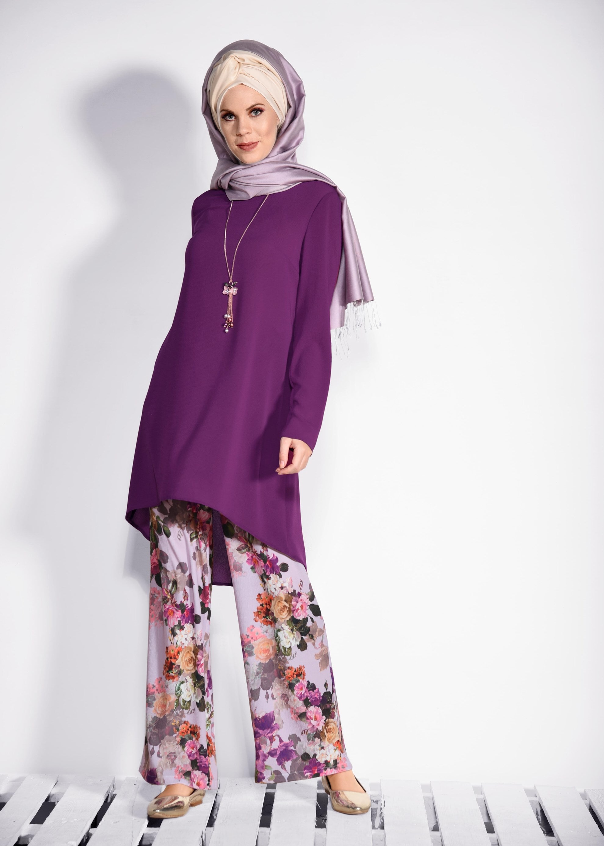 Tesettür giyim MOR ÇİÇEK DESENLİ 2&prime;Lİ PANT.TAKIM 4372