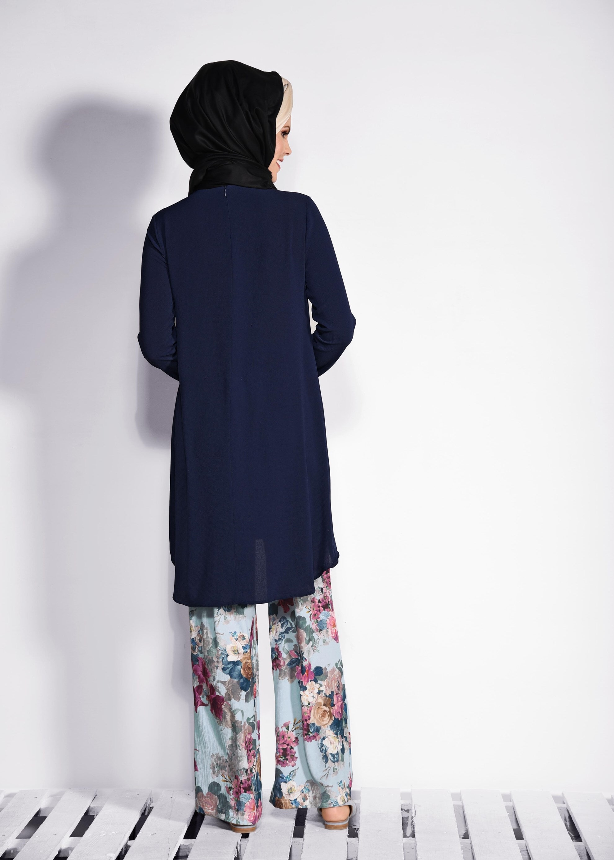 Tesettür giyim MAVİ ÇİÇEK DESENLİ 2&prime;Lİ PANT.TAKIM 4372