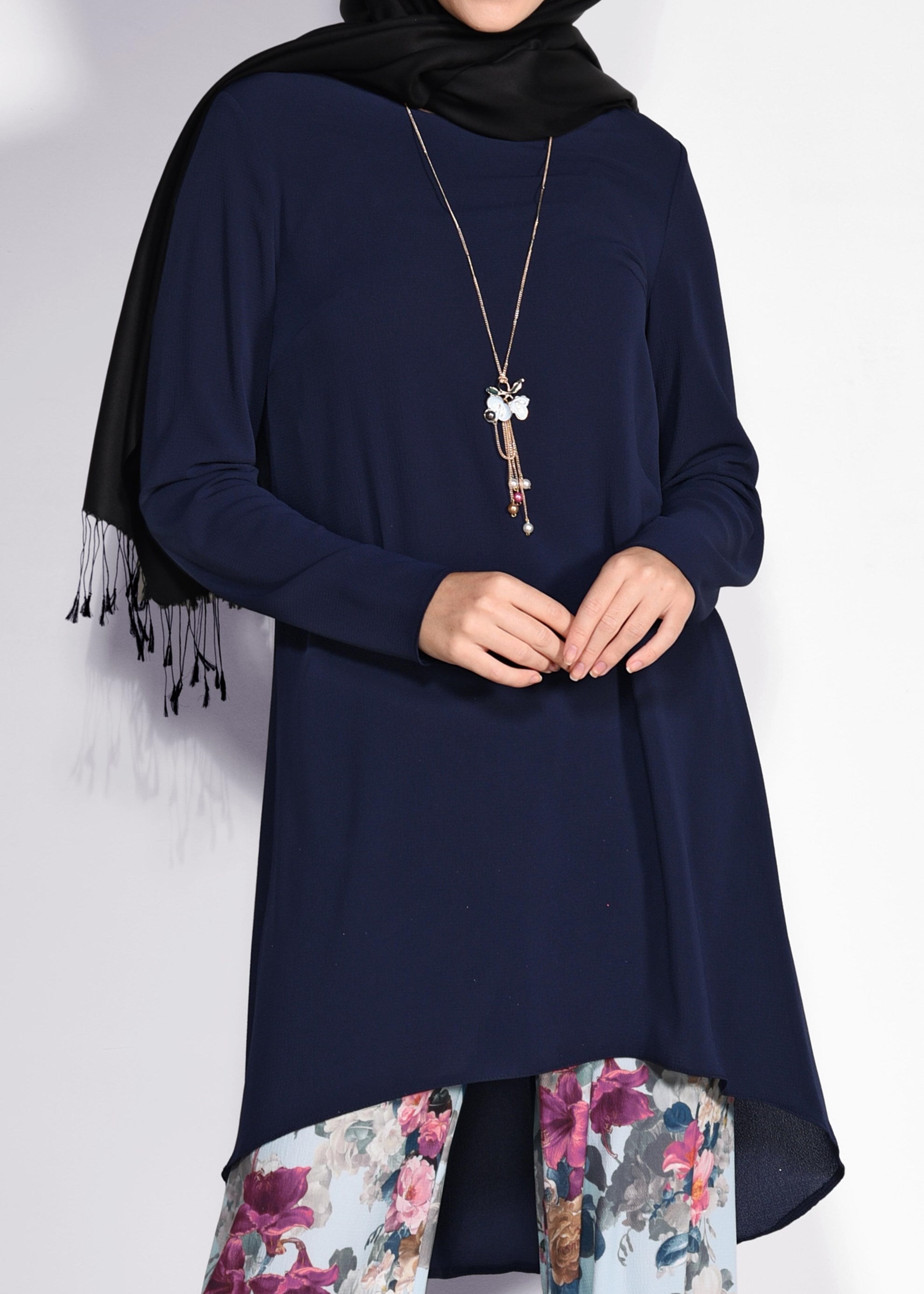 Tesettür giyim MAVİ ÇİÇEK DESENLİ 2&prime;Lİ PANT.TAKIM 4372