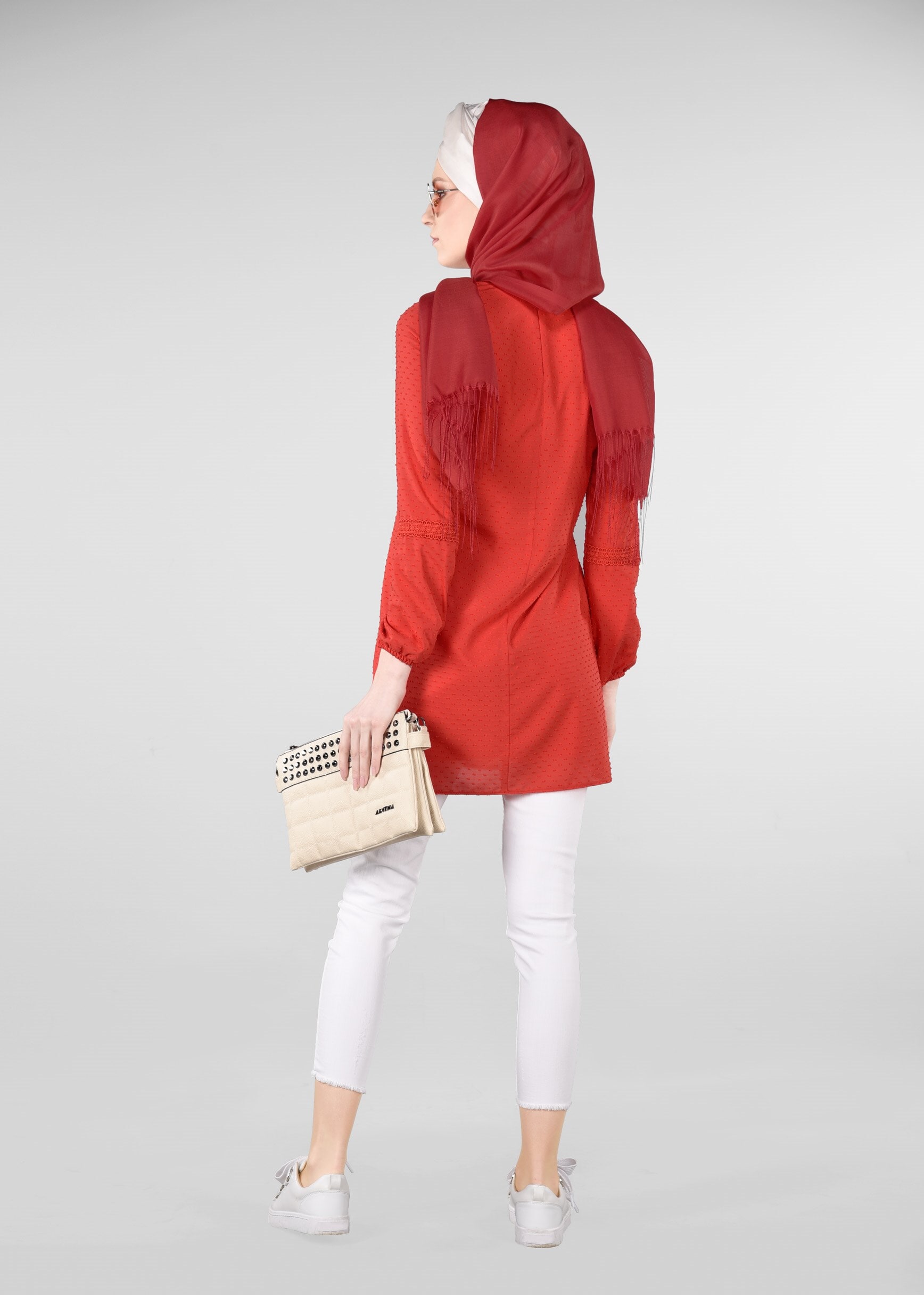 Tesettür giyim KIRMIZI DOKULU TUNİK 4027