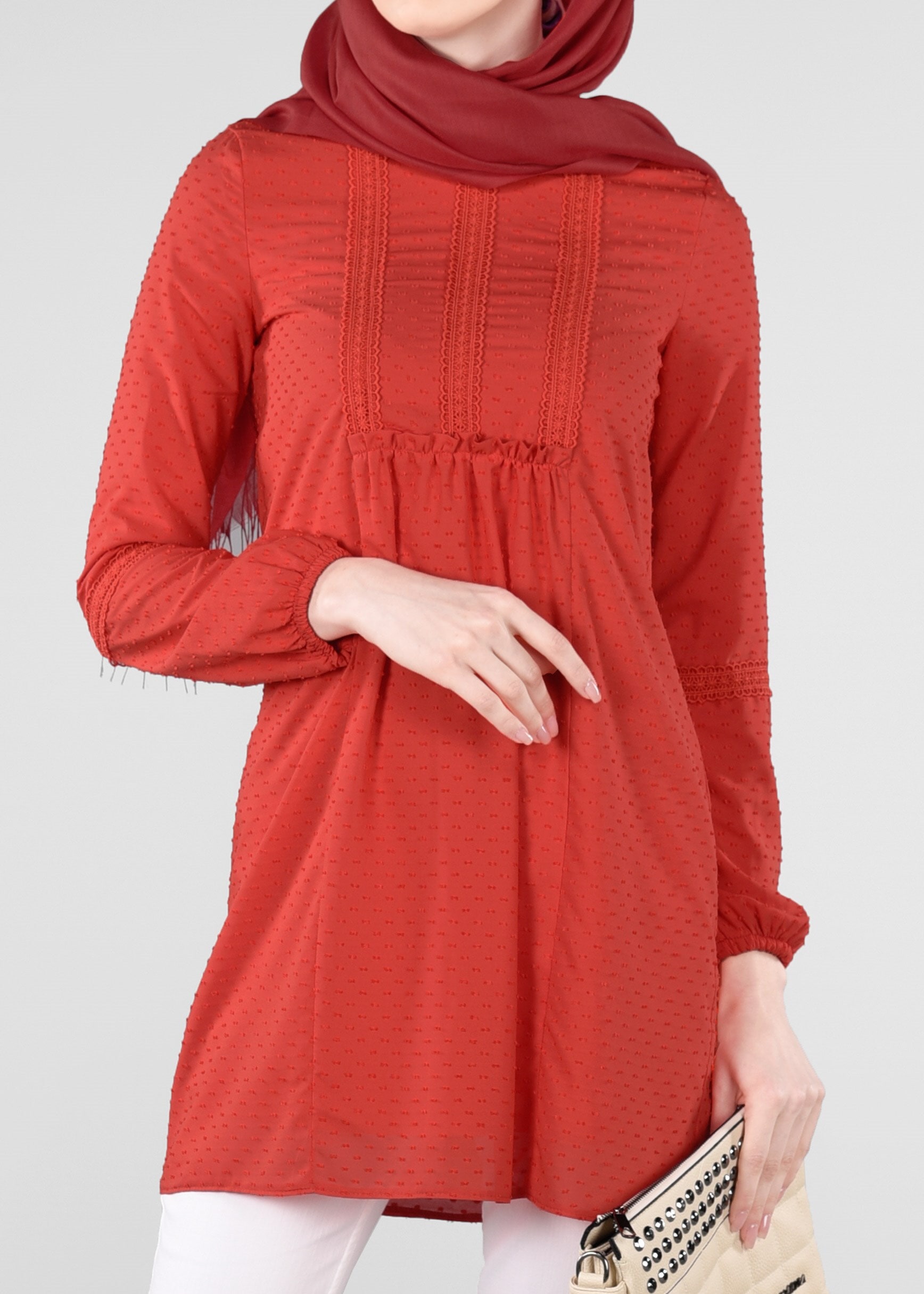 Tesettür giyim KIRMIZI DOKULU TUNİK 4027