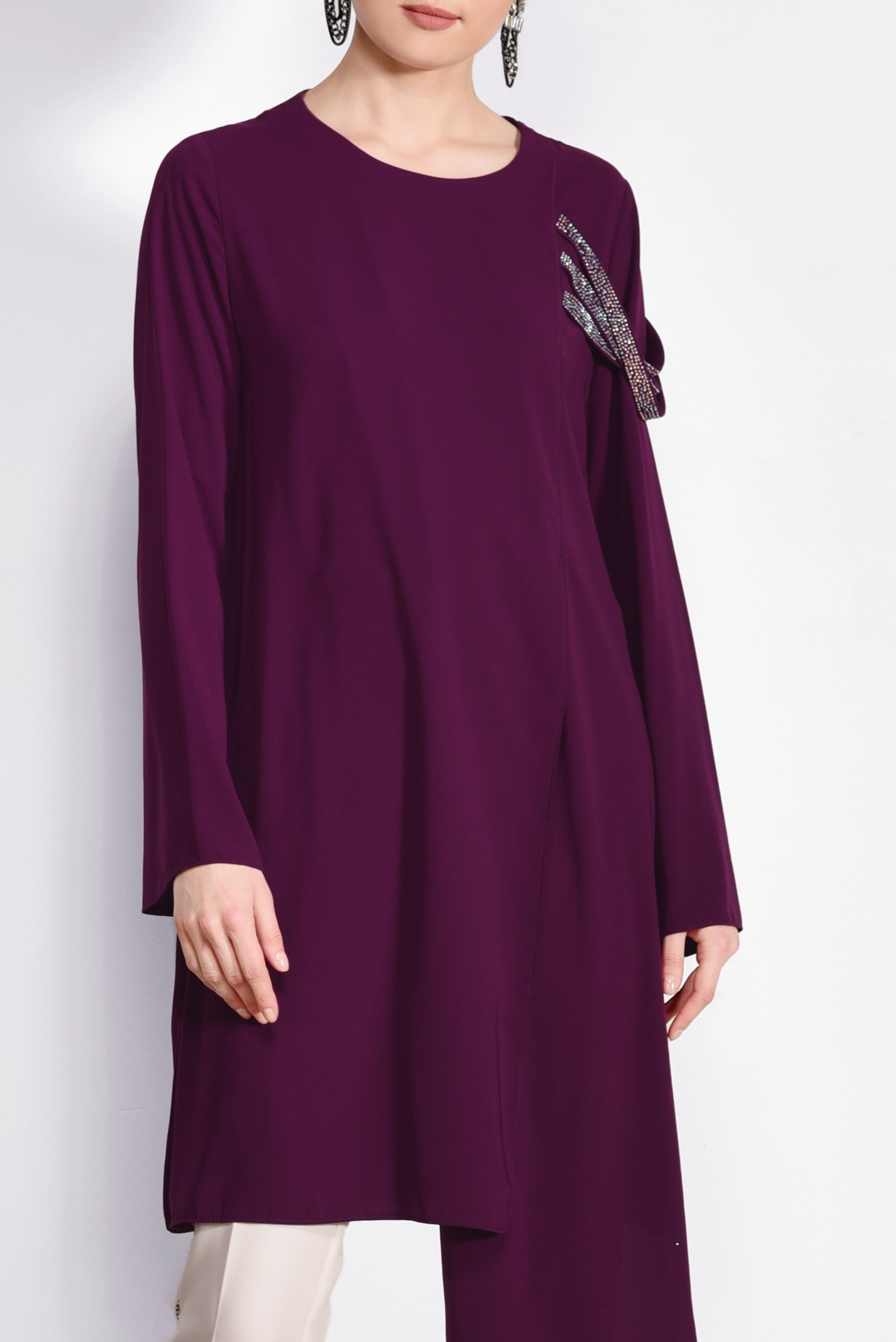 Tesettür giyim MOR OMUZ KISMI TAŞ İŞLEME DETAYLI TUNİK 4036