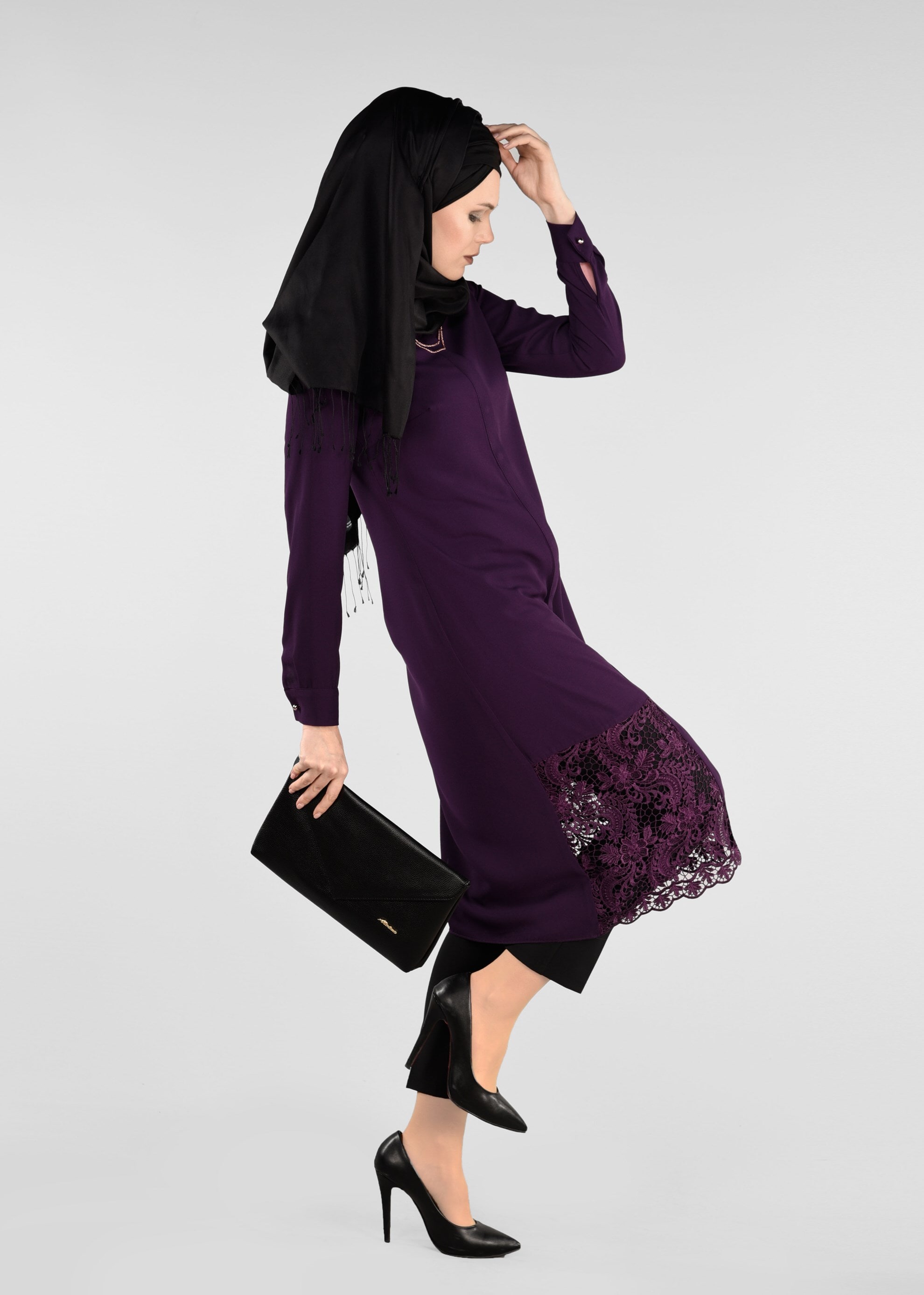 Tesettür giyim MOR ETEK UCU DANTELLİ TUNİK 4044