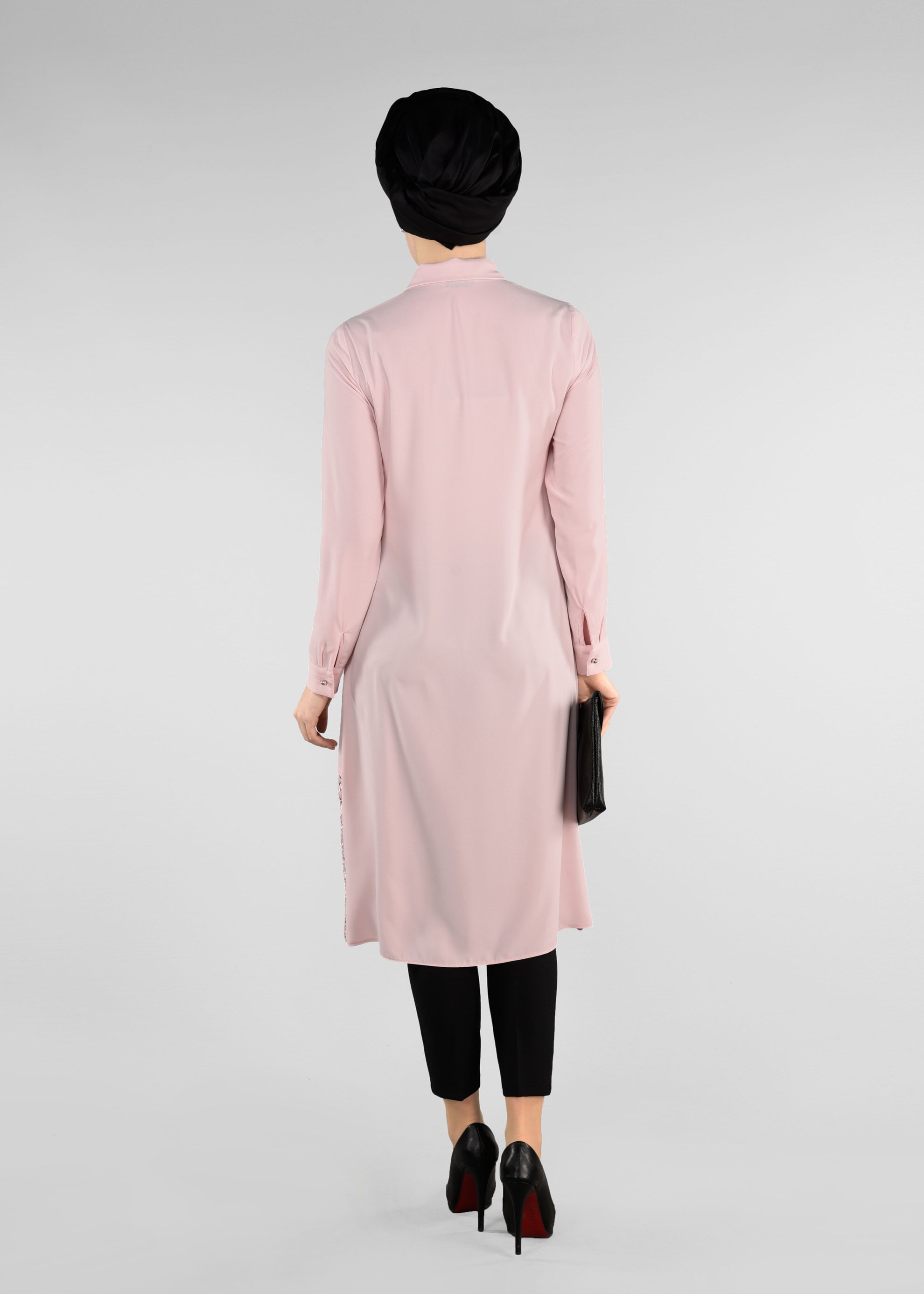 Tesettür giyim PUDRA ETEK UCU DANTELLİ TUNİK 4044