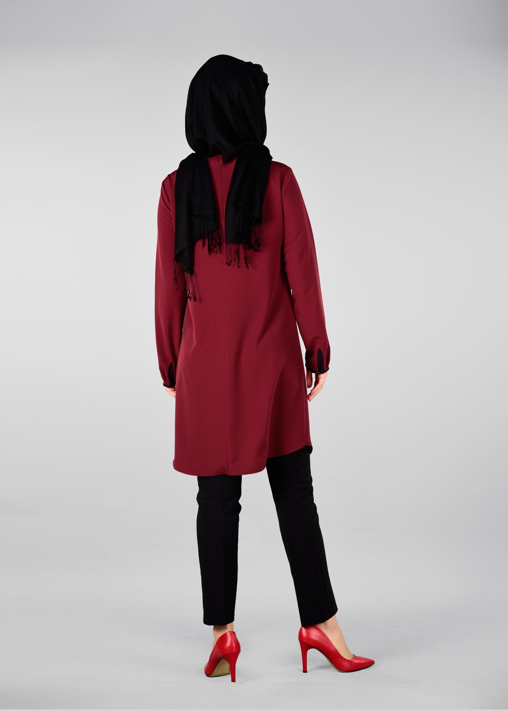 Tesettür giyim BORDO PUL PAYET DETAYLI TUNİK 4075