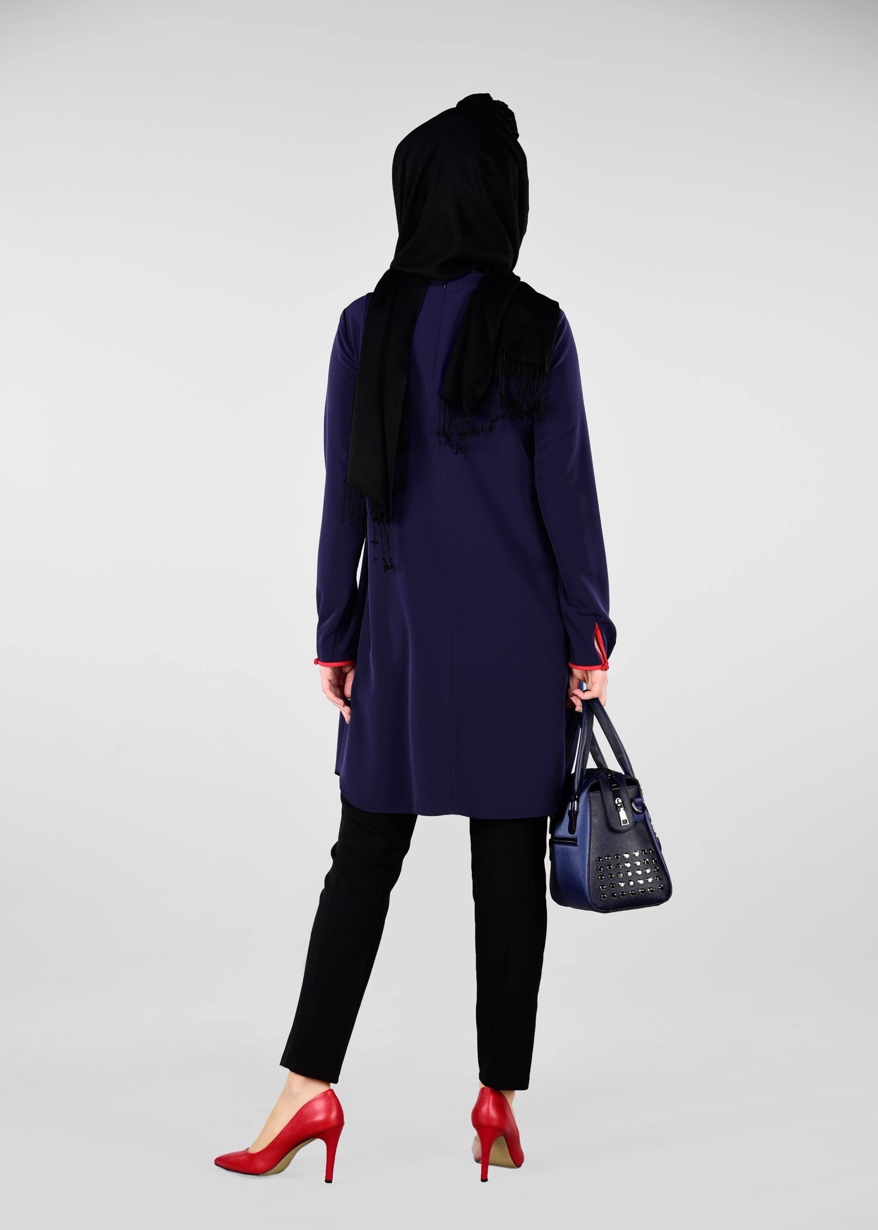 Tesettür giyim LACİVERT PUL PAYET DETAYLI TUNİK 4075