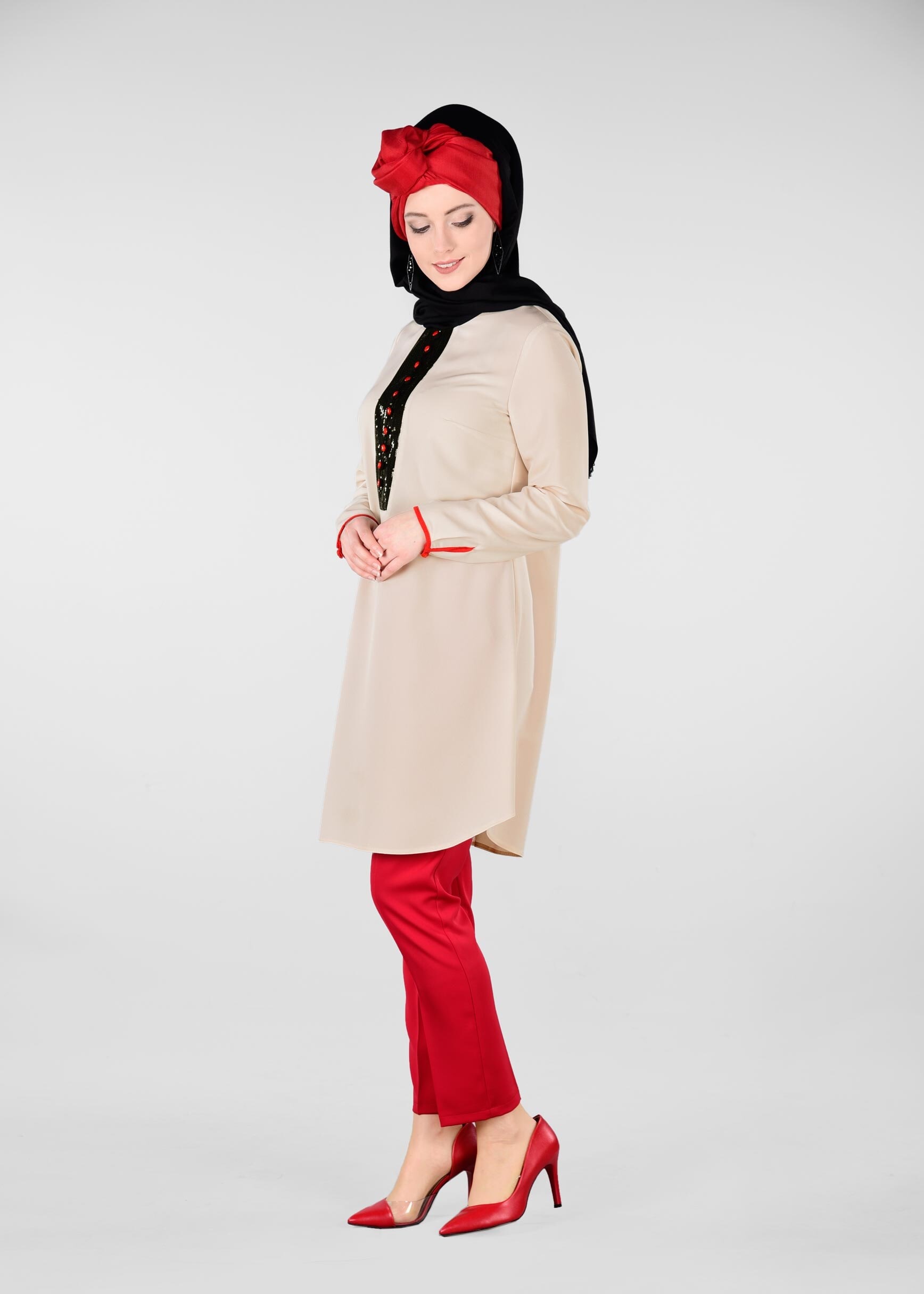 Tesettür giyim EKRU PUL PAYET DETAYLI TUNİK 4075