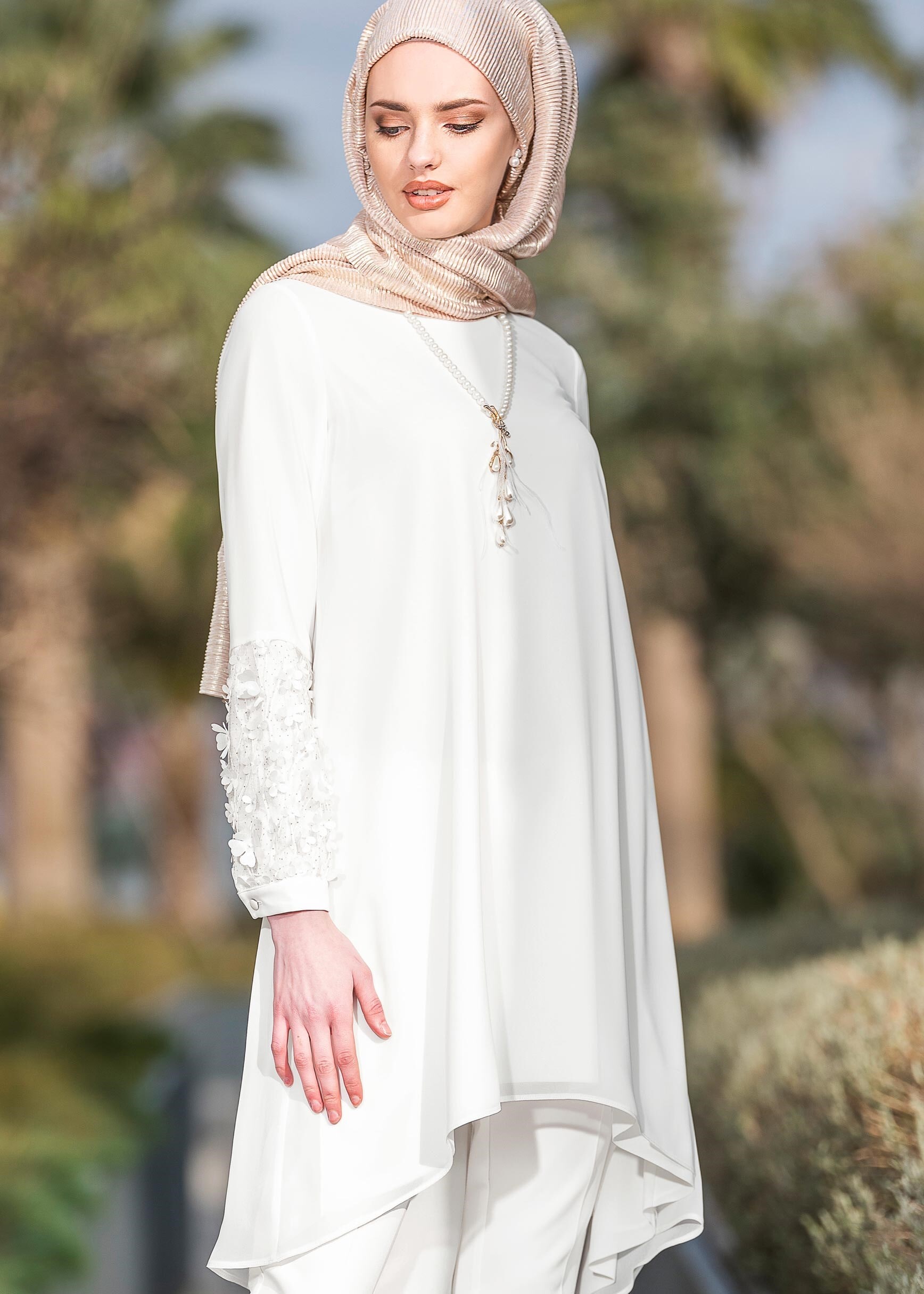 Tesettür giyim BEYAZ 4076 NEW MULTİ ŞİFON TUNİK 38/46 TEK40