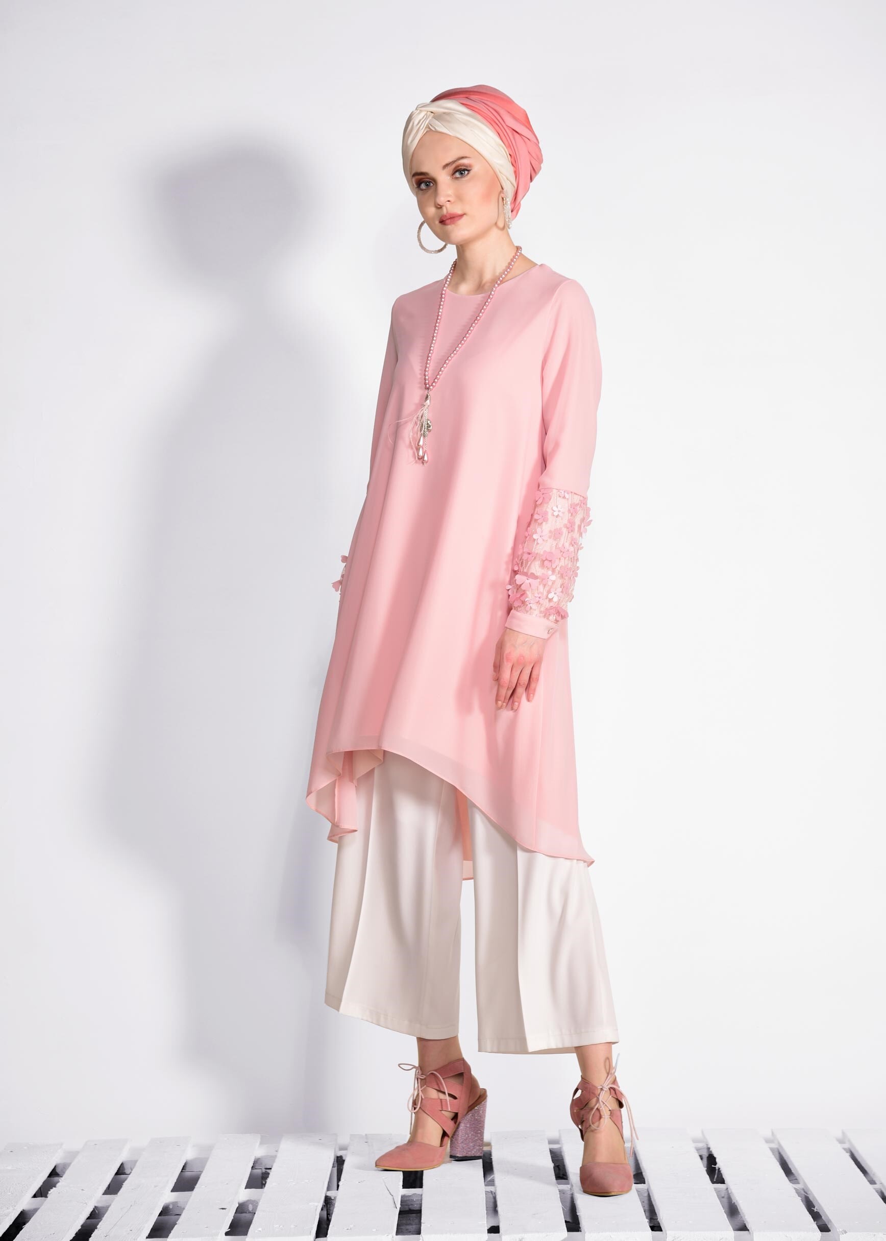 Tesettür giyim PUDRA 4076 NEW MULTİ ŞİFON TUNİK 38/46 TEK40