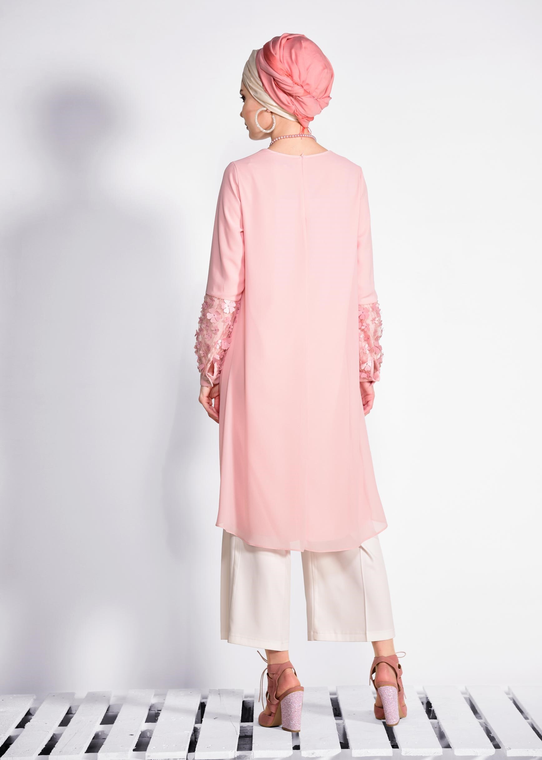 Tesettür giyim PUDRA 4076 NEW MULTİ ŞİFON TUNİK 38/46 TEK40