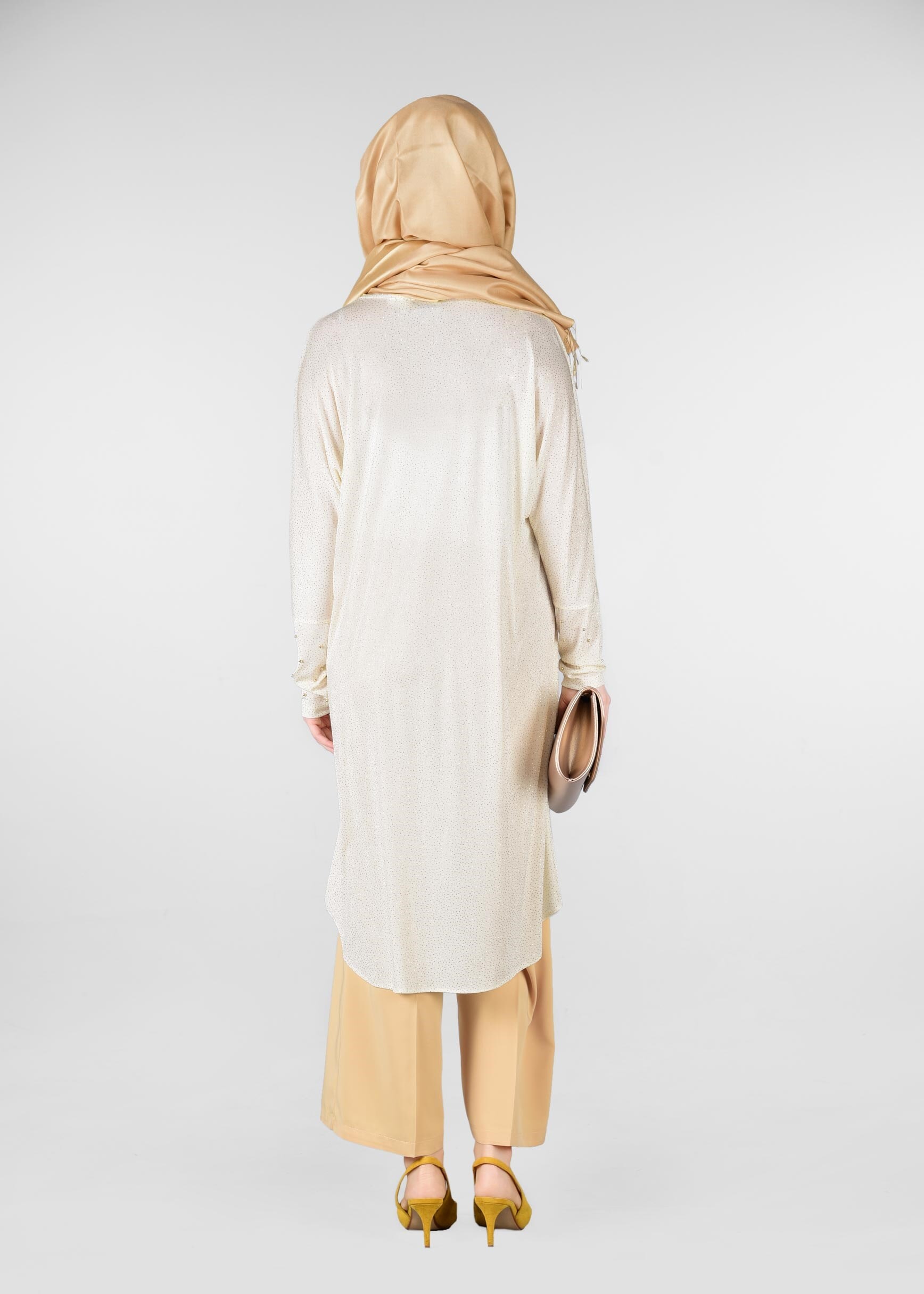 Tesettür giyim BEYAZ BONCUKLU PARILTILI TUNİK 4078