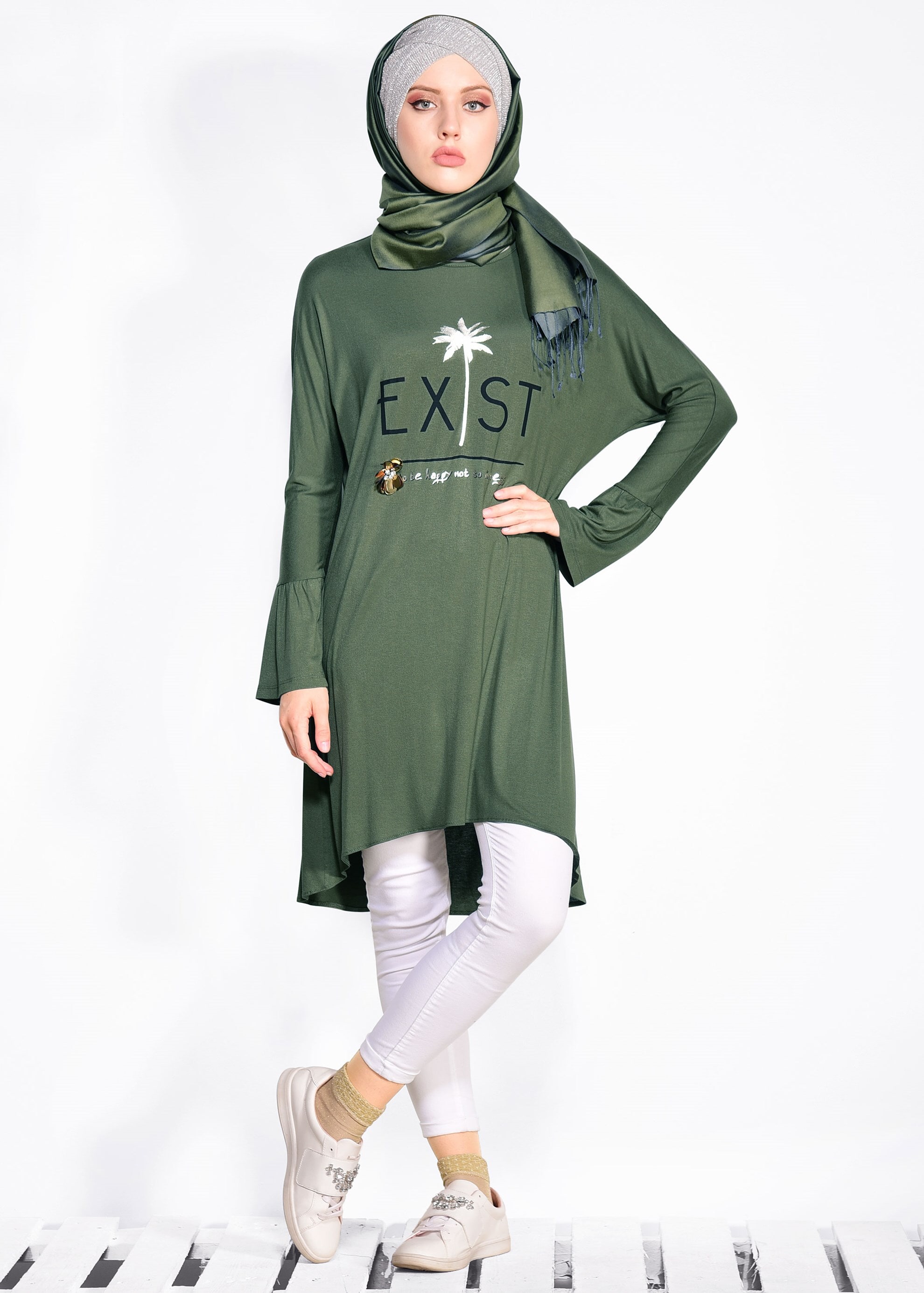 Tesettür giyim HAKİ KOLLARI FIRFIRLI BASKILI TUNİK 4179