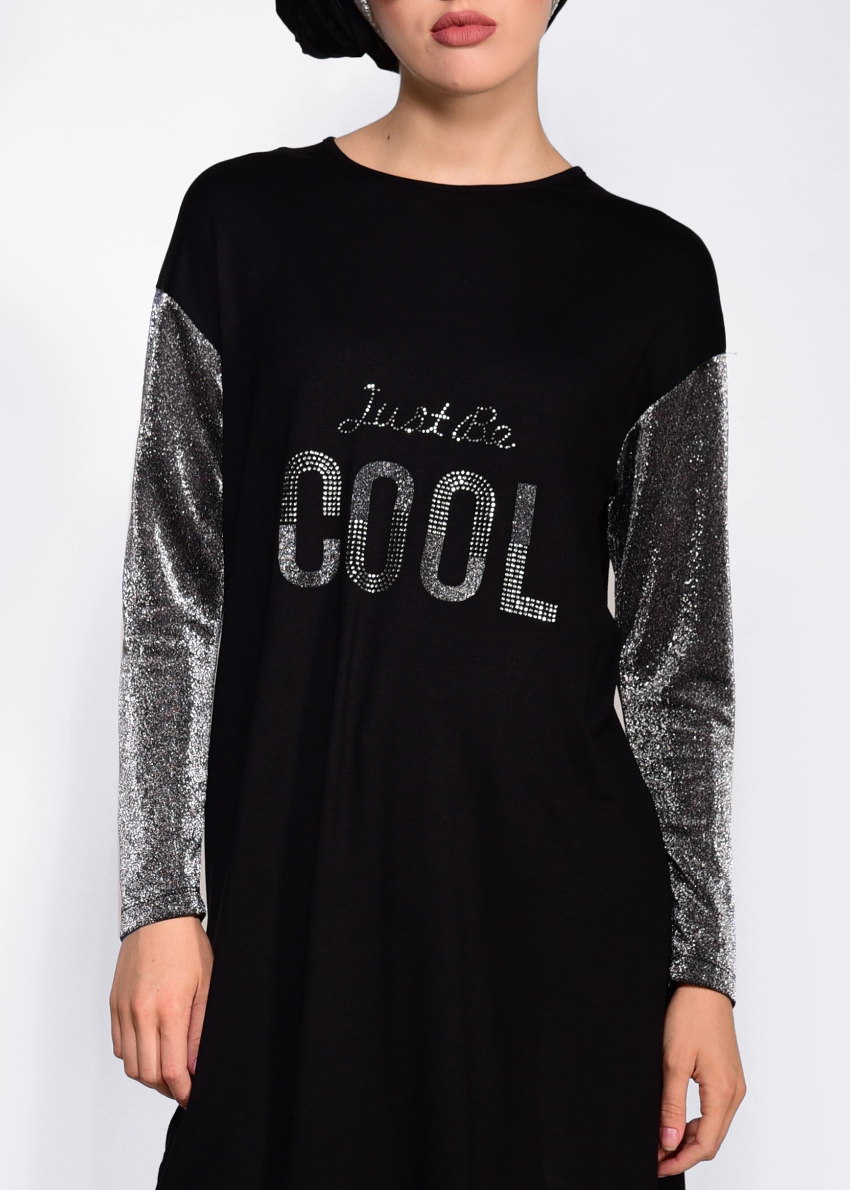 Tesettür giyim SİYAH KOL KISMI SİMLİ ÖRME TUNİK 4343