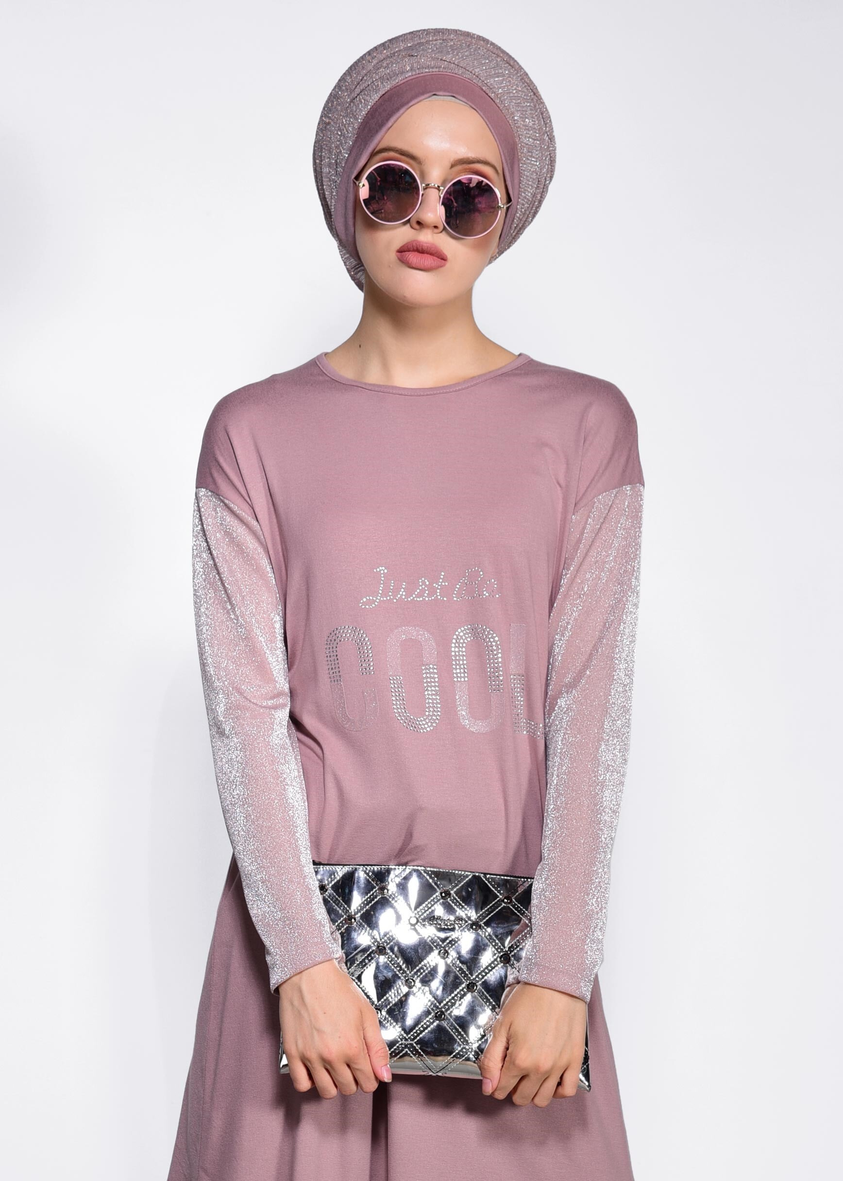 Tesettür giyim PEMBE KOL KISMI SİMLİ ÖRME TUNİK 4343