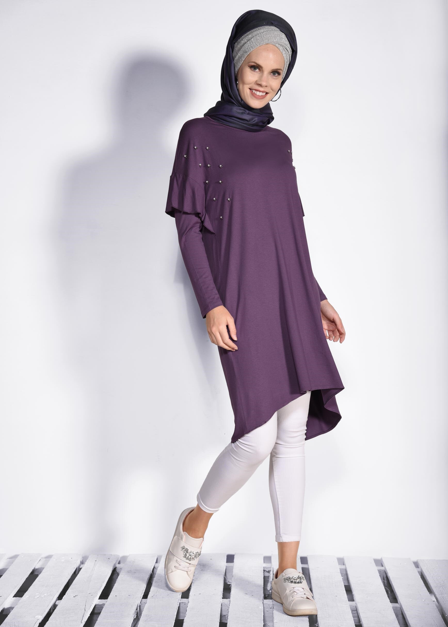 Tesettür giyim MOR İNCİ VE BONCUK İŞLEMELİ TUNİK 4345 
