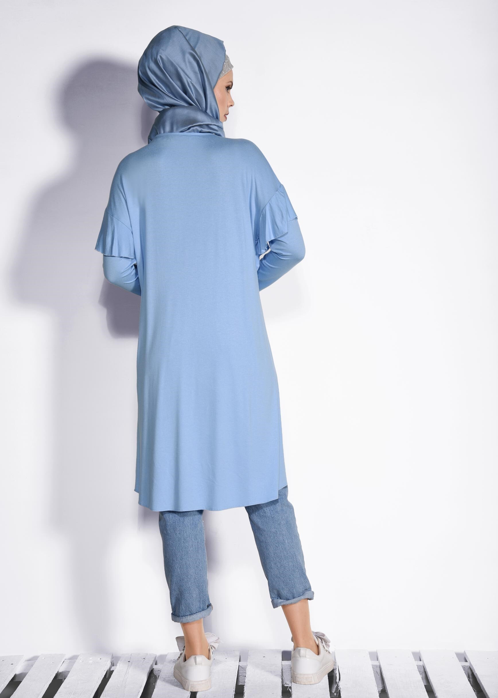 Tesettür giyim MAVİ İNCİ VE BONCUK İŞLEMELİ TUNİK 4345 