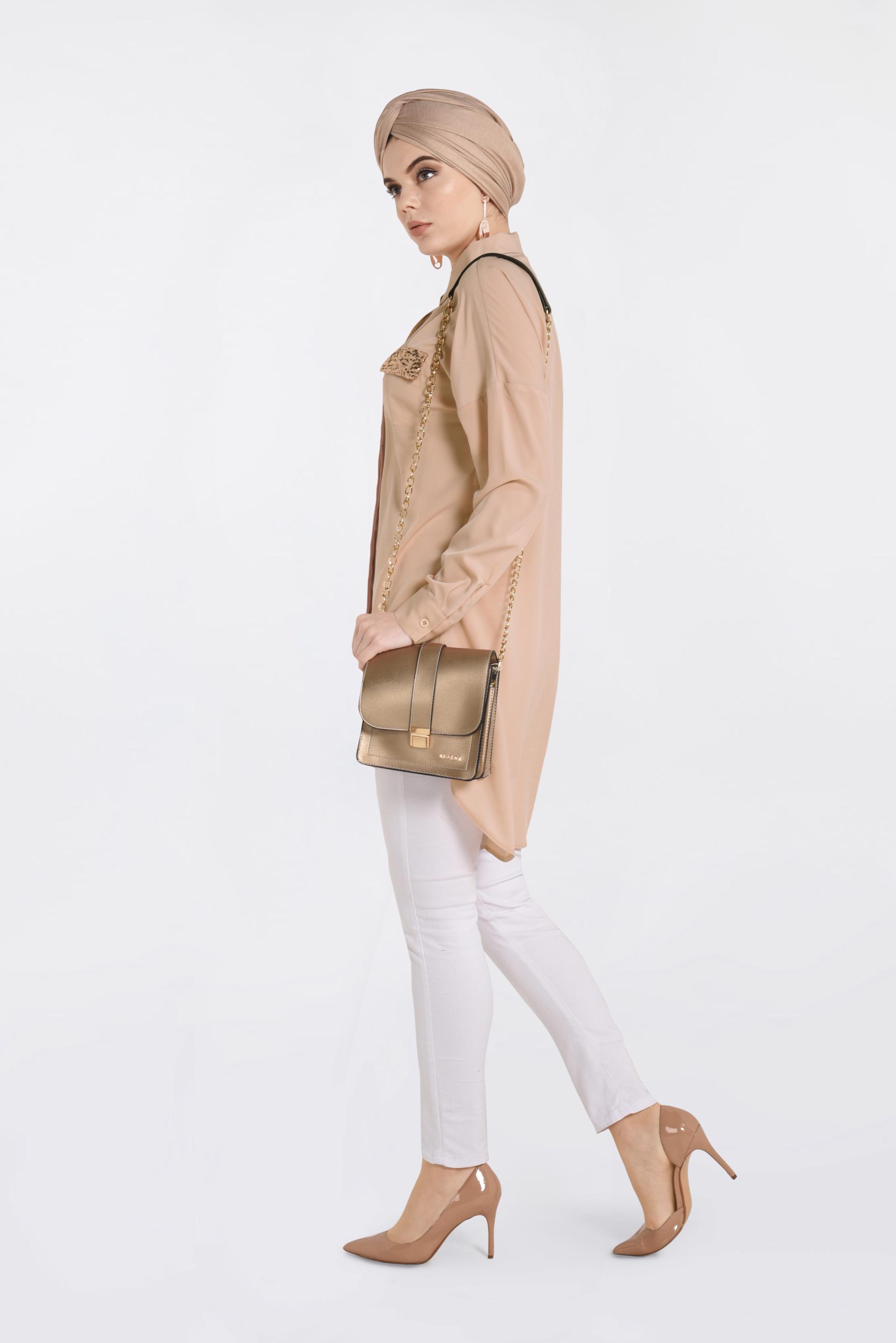 Tesettür giyim BEJ CEP DETAYI PULLU TUNİK 4382