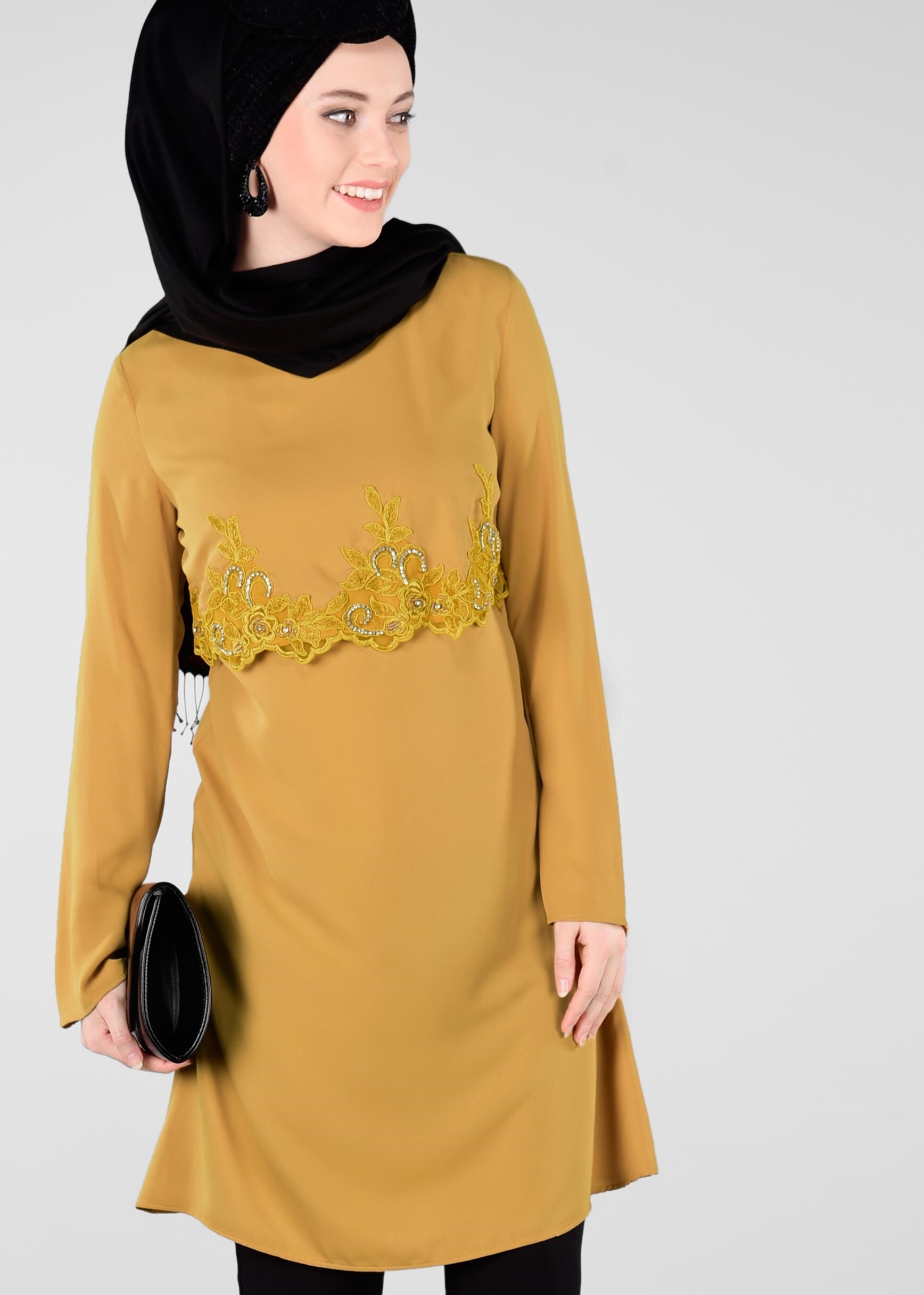 Tesettür giyim SARI NAKIŞ DETAYLI TUNİK 4430