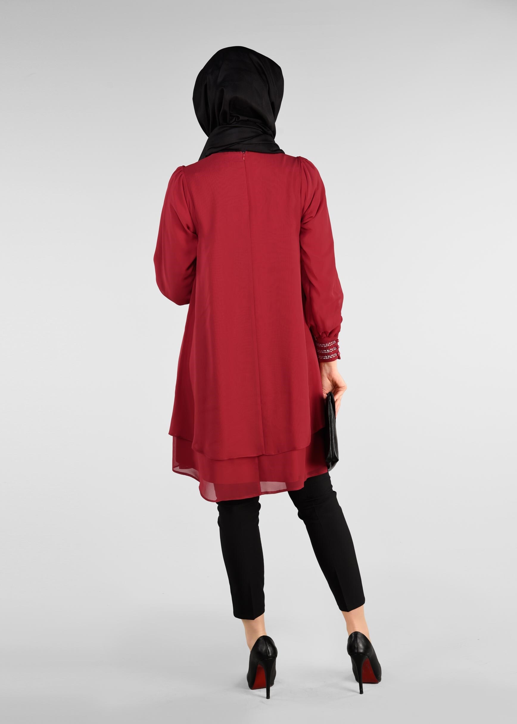 Tesettür giyim BORDO TAŞ DETAYLI ŞİFON TUNİK 4884