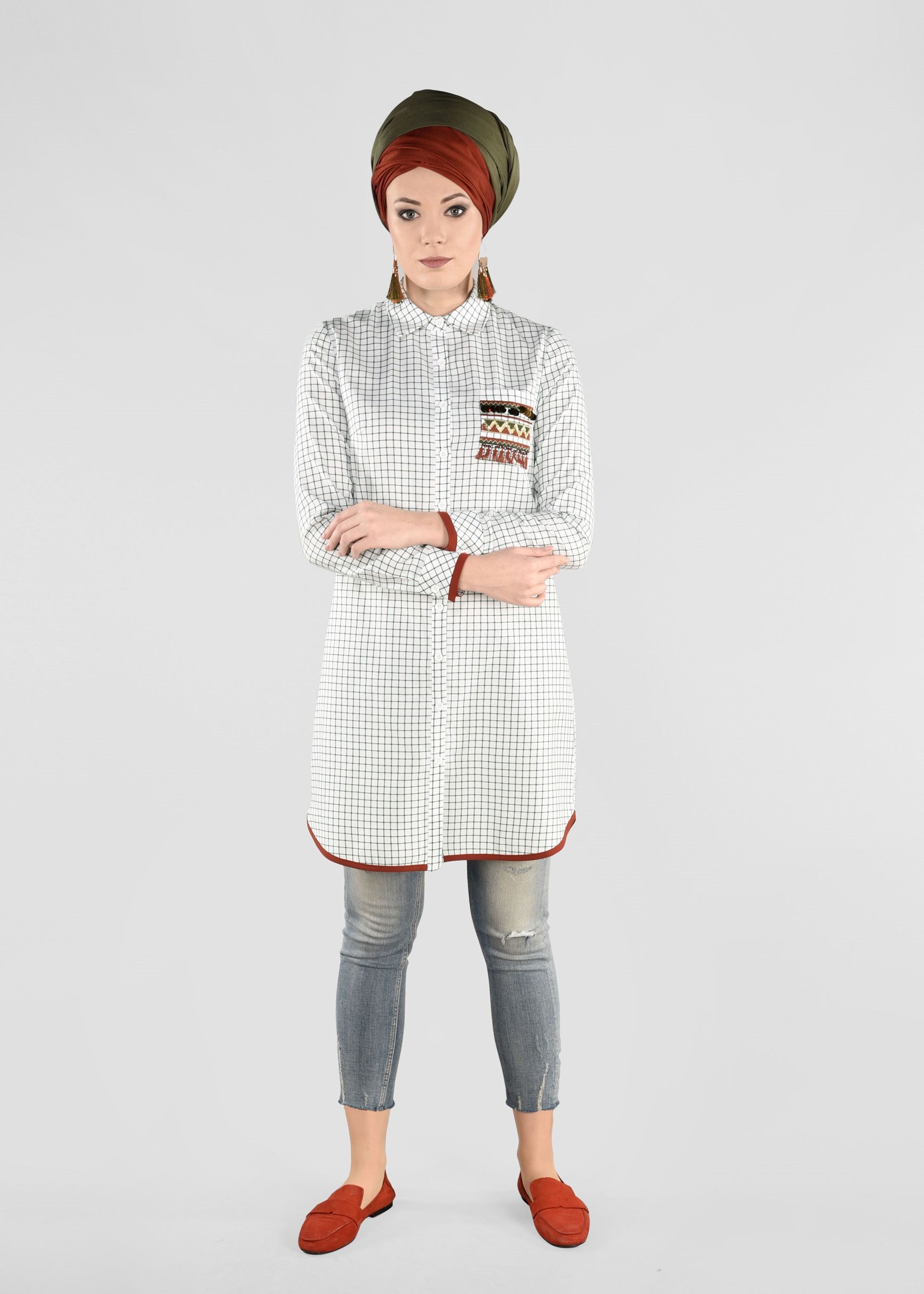 Tesettür giyim EKRU EKOSE TUNİK 4897