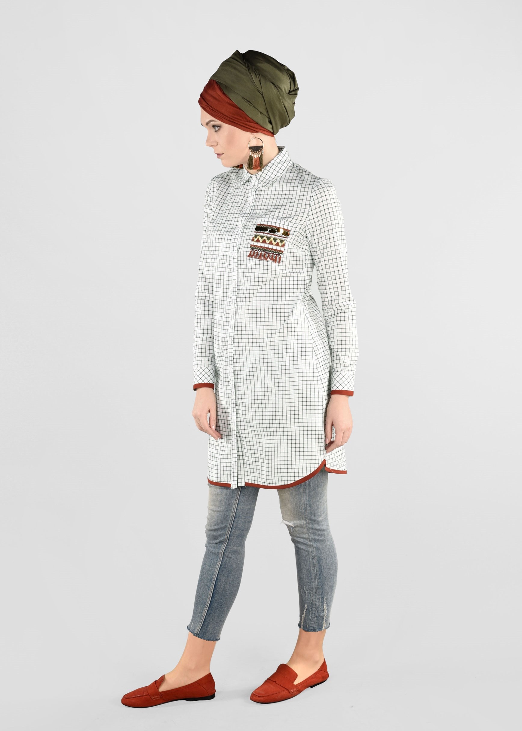 Tesettür giyim EKRU EKOSE TUNİK 4897