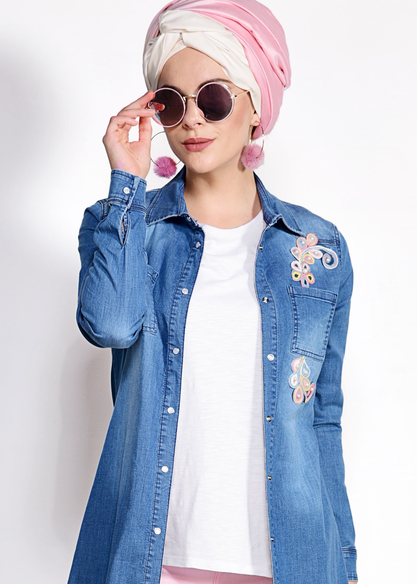 Tesettür giyim MAVİ NAKIŞLI KOT TUNİK 4948