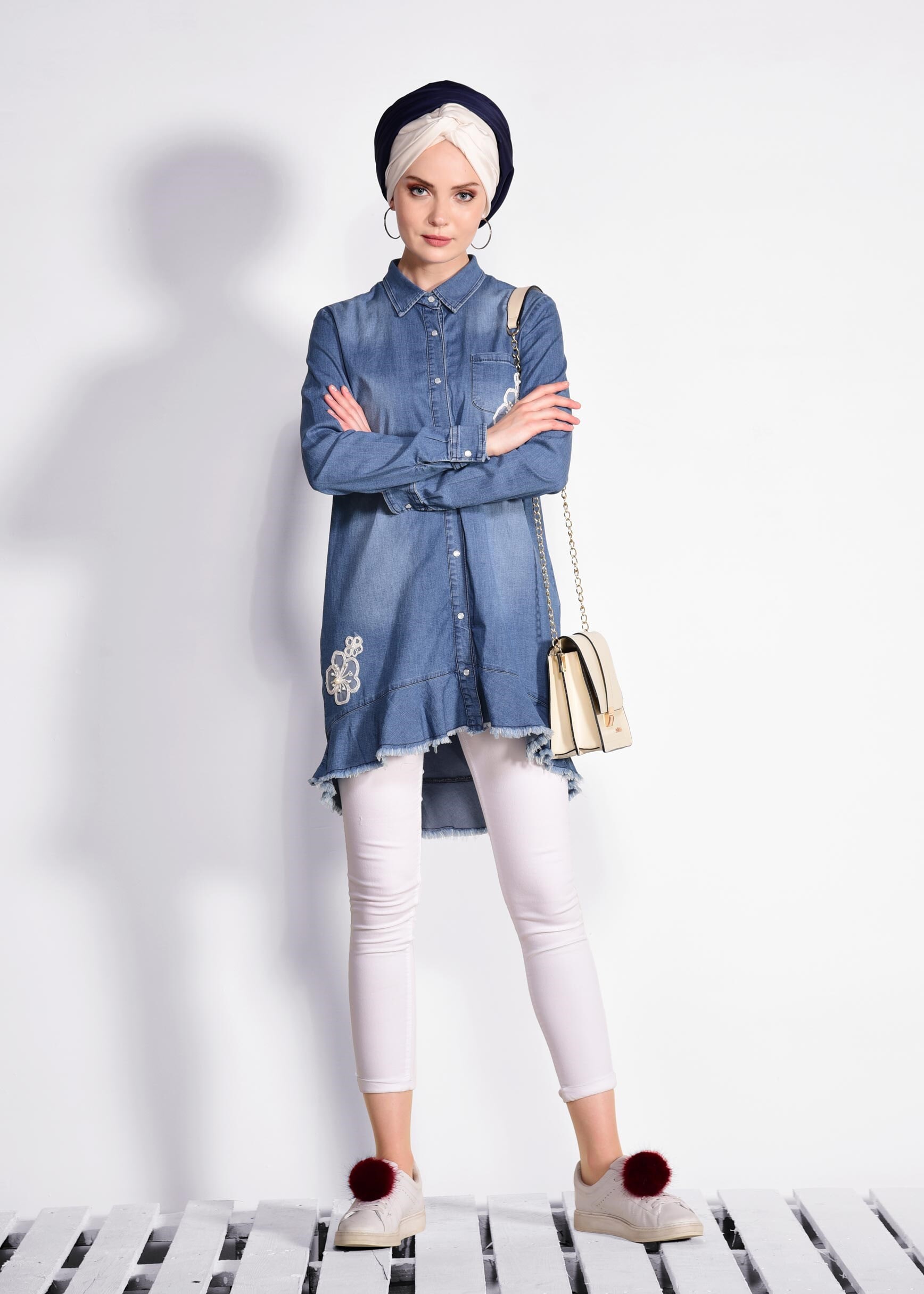 Hijab clothing BLUE Embroidered Pearl Processing Denim Tunic 4950 