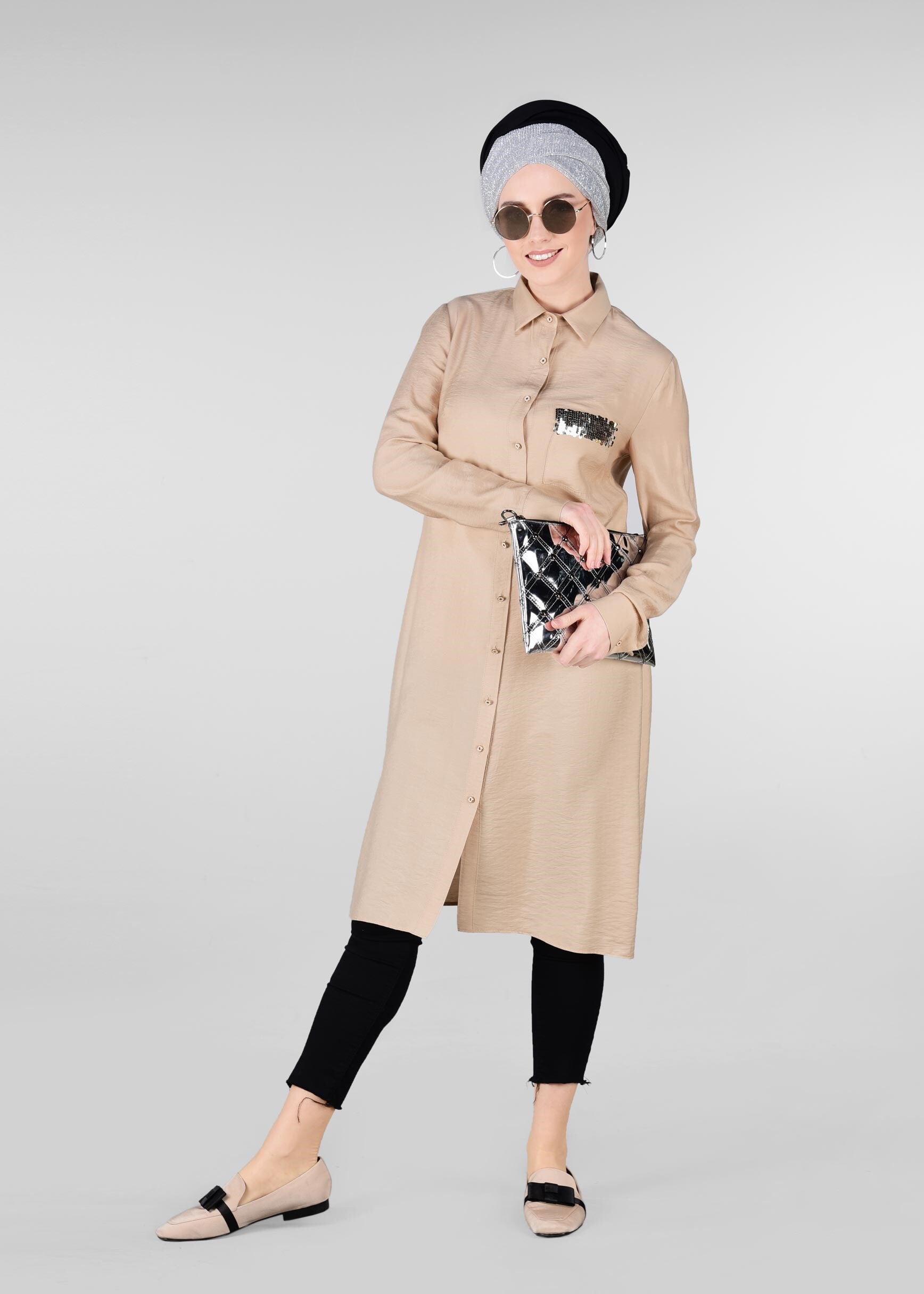 Tesettür giyim BEJ CEP DETAYI PULLU TUNİK 4968