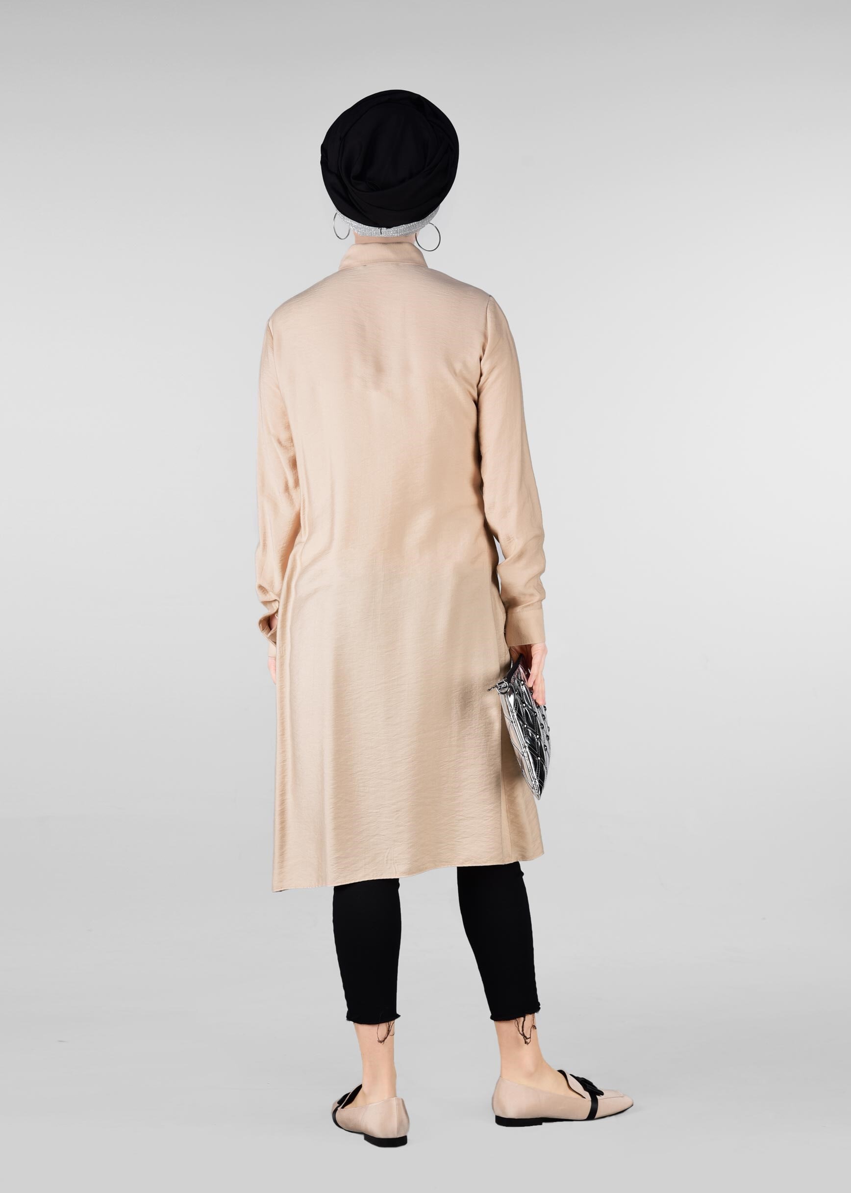 Tesettür giyim BEJ CEP DETAYI PULLU TUNİK 4968