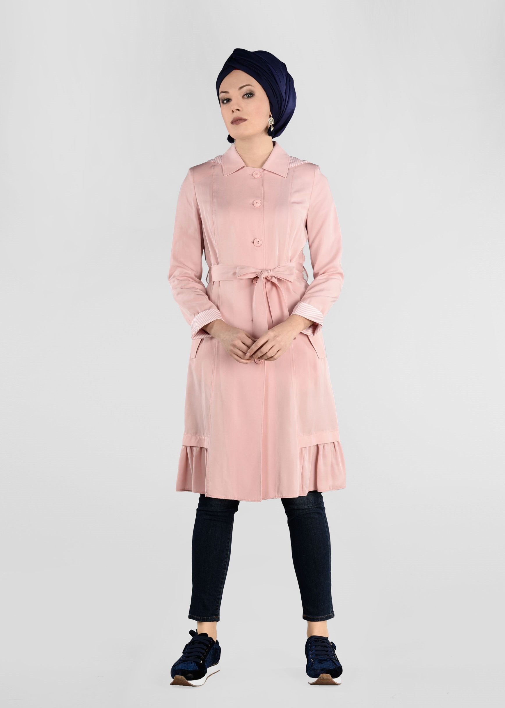 Tesettür giyim PUDRA ETEK UCU PİLİSELİ KAPÜŞONLU TRENÇKOT 1192