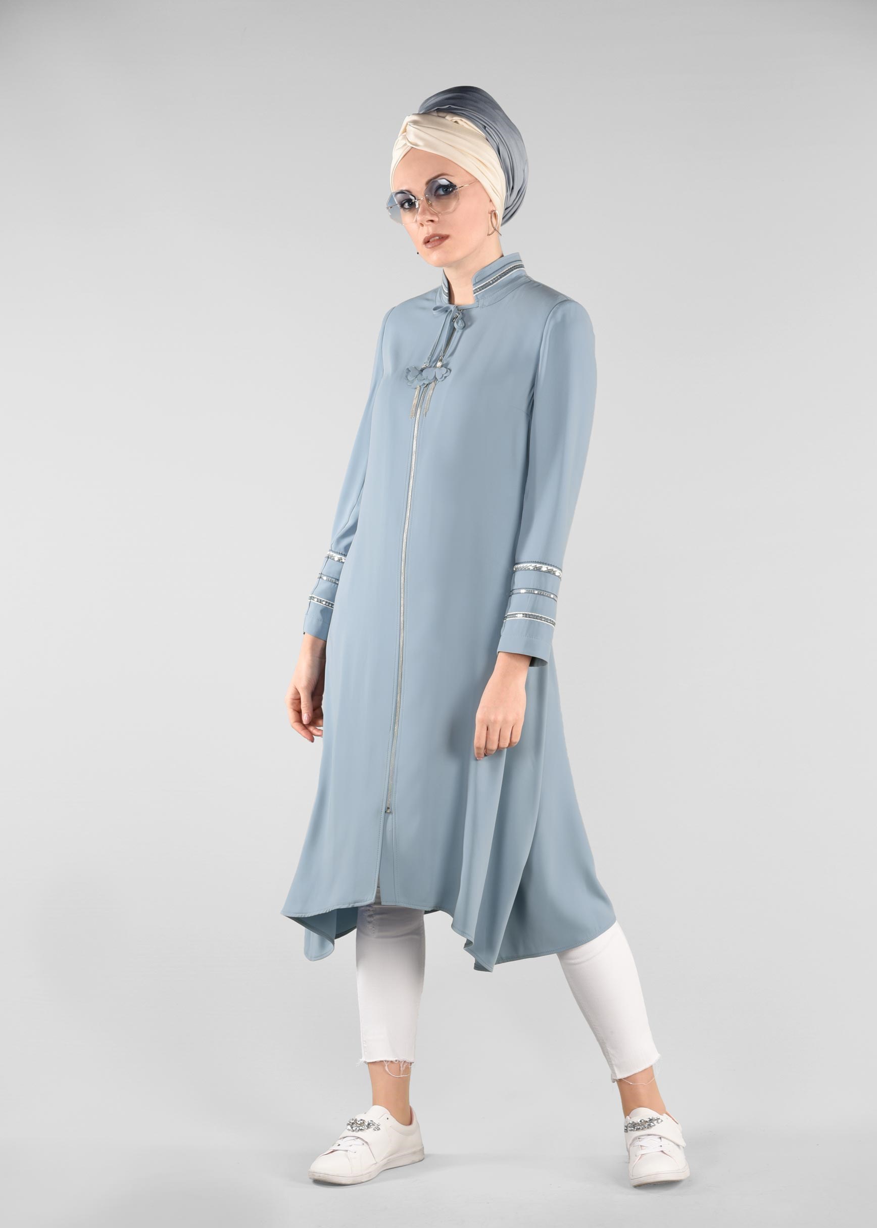 Tesettür giyim MAVİ PUL PAYET DETAYLI FERMUARLI TRENÇKOT 1196