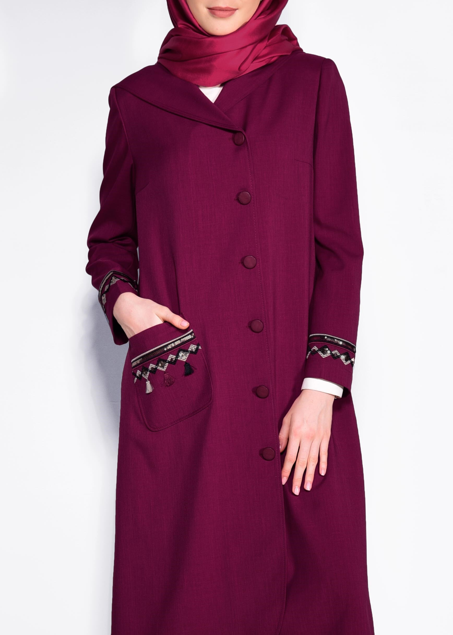 Tesettür giyim FUŞYA NAKIŞ DETAYLI TRENCKOT 1208