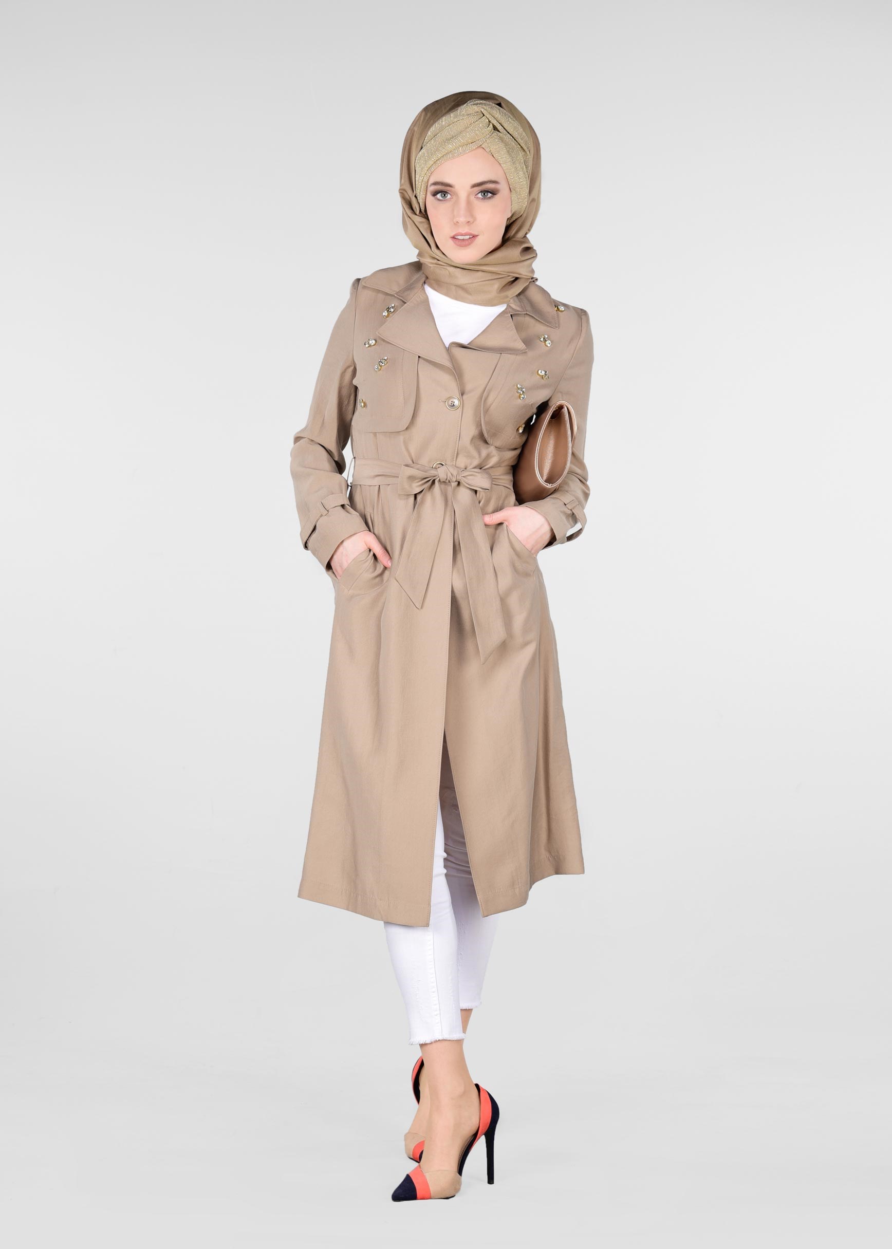 Tesettür giyim KAHVE KUŞAKLI BONCUK İŞLEMELİ TRENÇKOT 1214