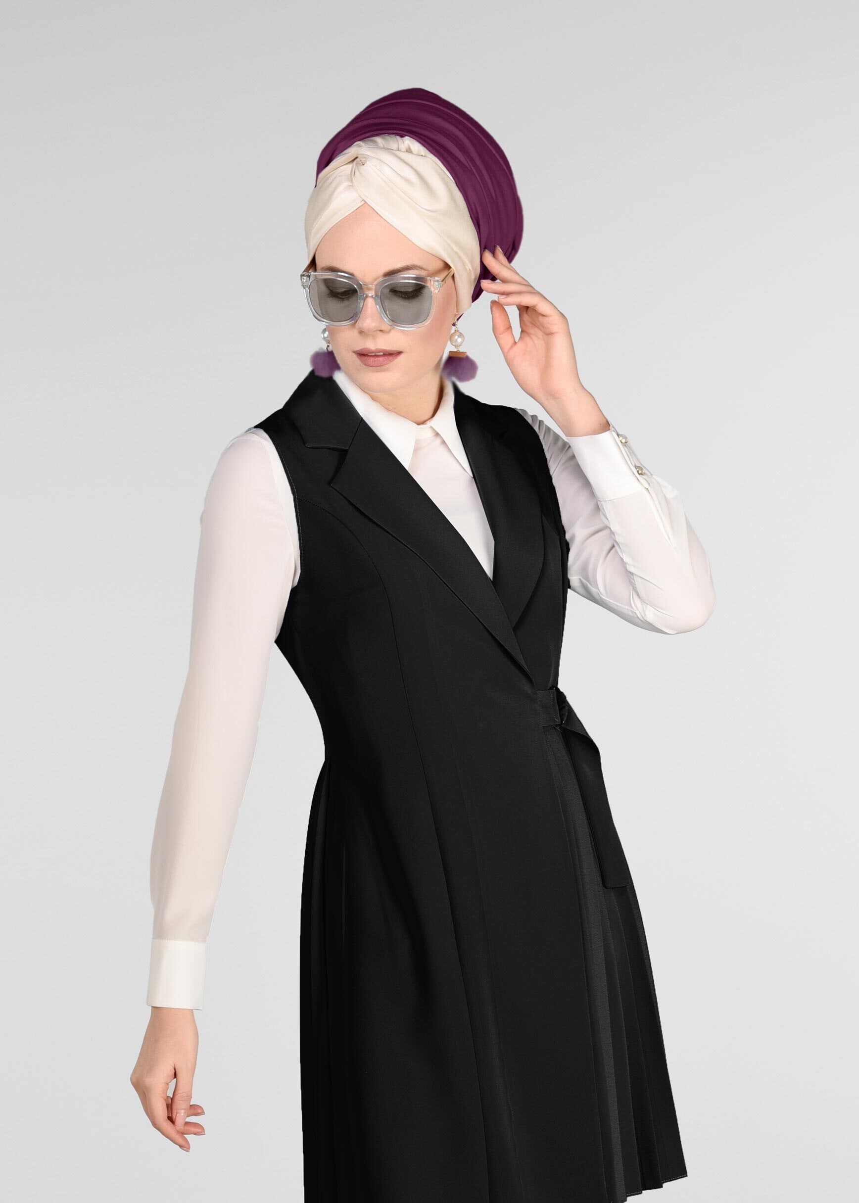 Tesettür giyim SİYAH BELDEN BAĞLAMALI PİLELİ YELEK 4024