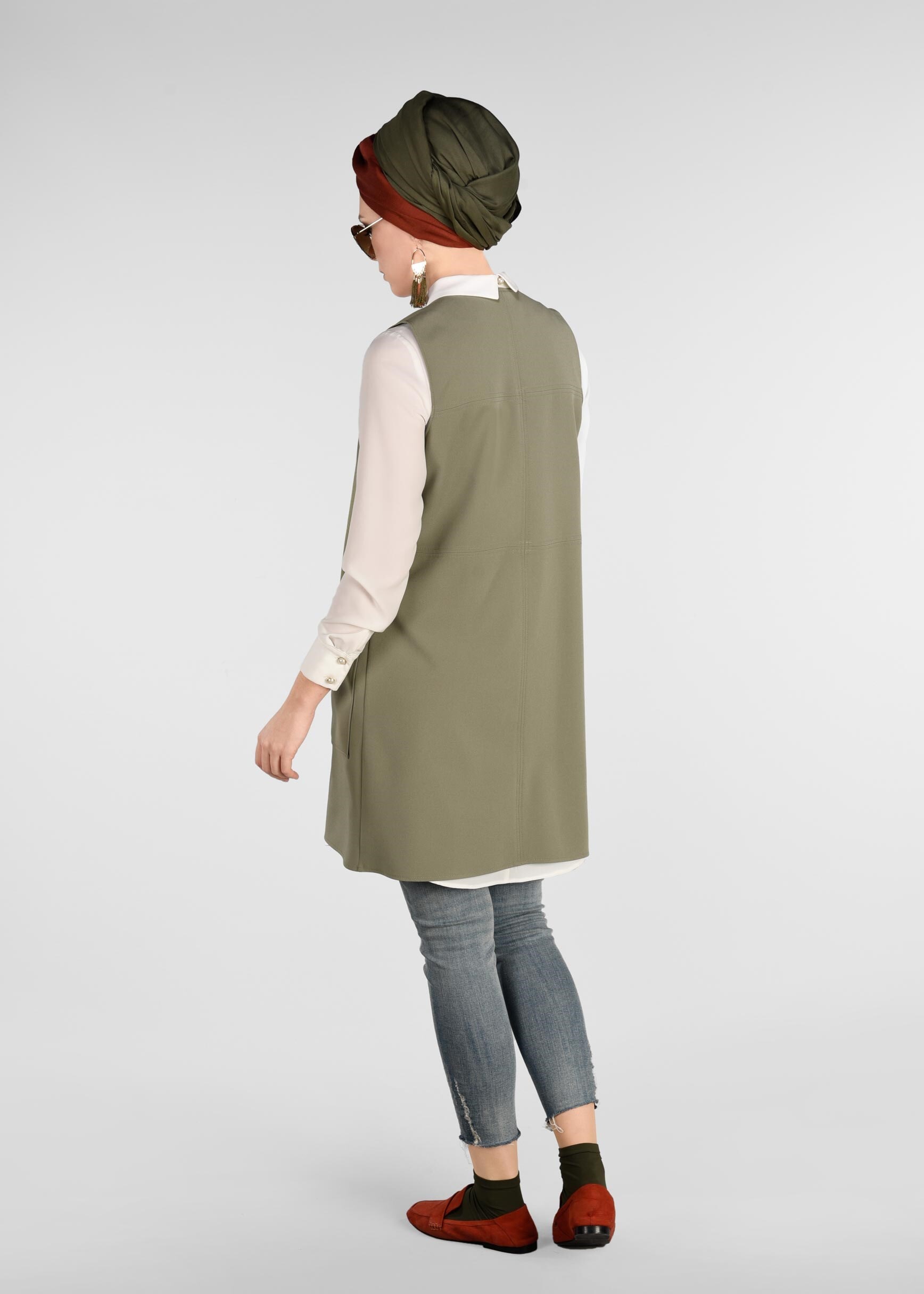 Tesettür giyim HAKİ YUVARLAK YAKA ÇITÇITLI YELEK 4026