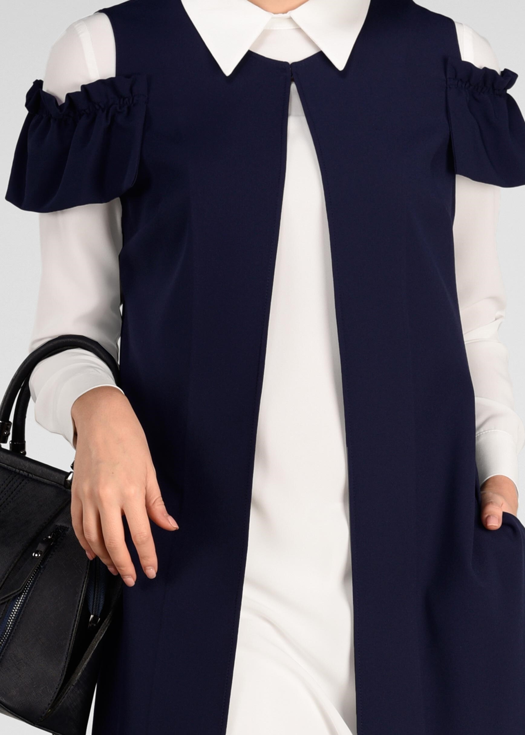 Tesettür giyim LACİVERT OMUZLARI DETAYLI YELEK 4031