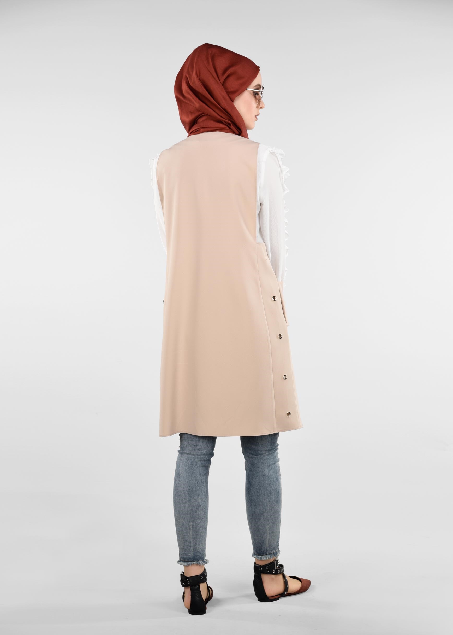 Tesettür giyim BEJ KUŞGÖZÜ DETAYLI YELEK 4048