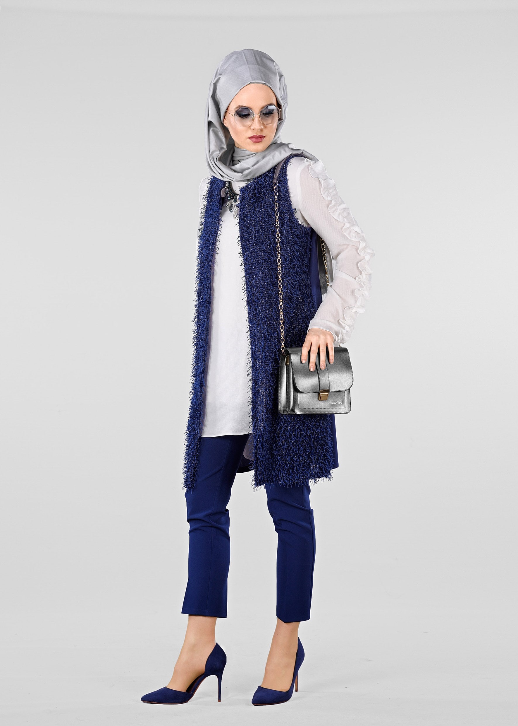 Tesettür giyim LACİVERT SAÇAKLI YELEK 4068