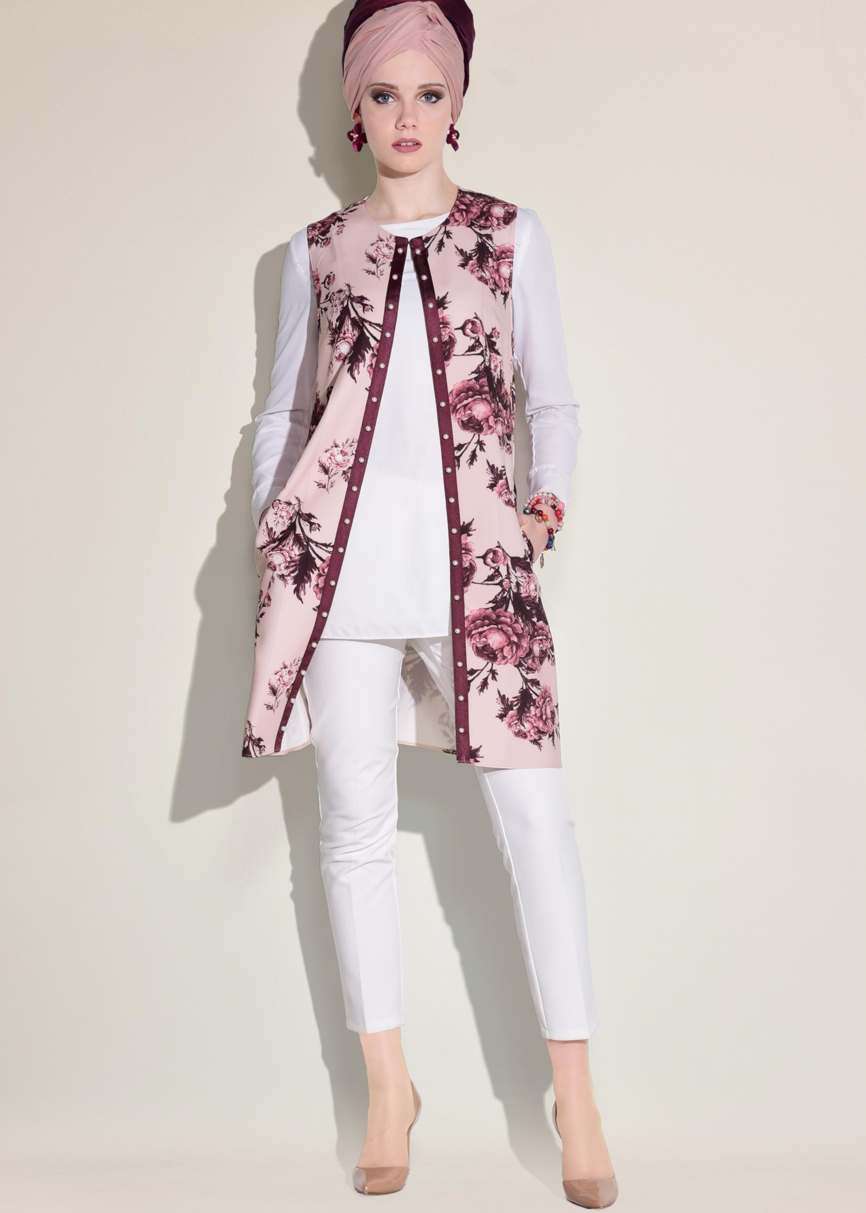 Tesettür giyim PUDRA ÇİÇEK DESENLİ İNCİLİ YELEK 4140