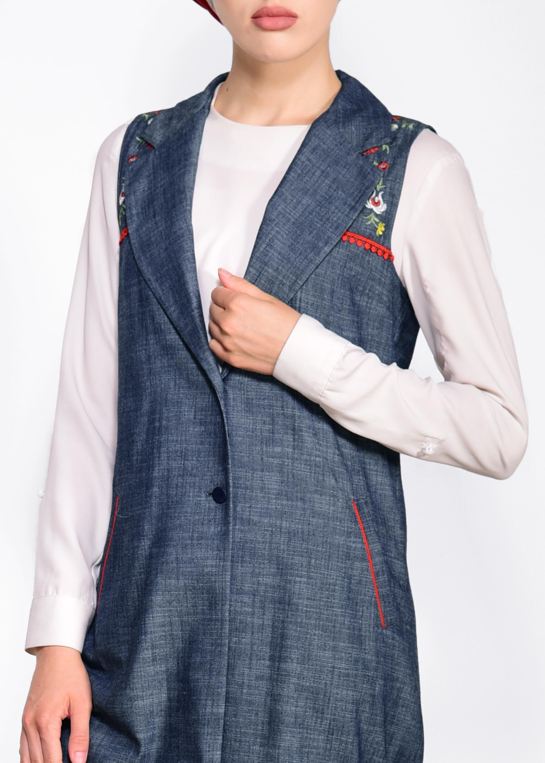 Tesettür giyim LACİVERT NAKIŞ DETAYLI YELEK 4196