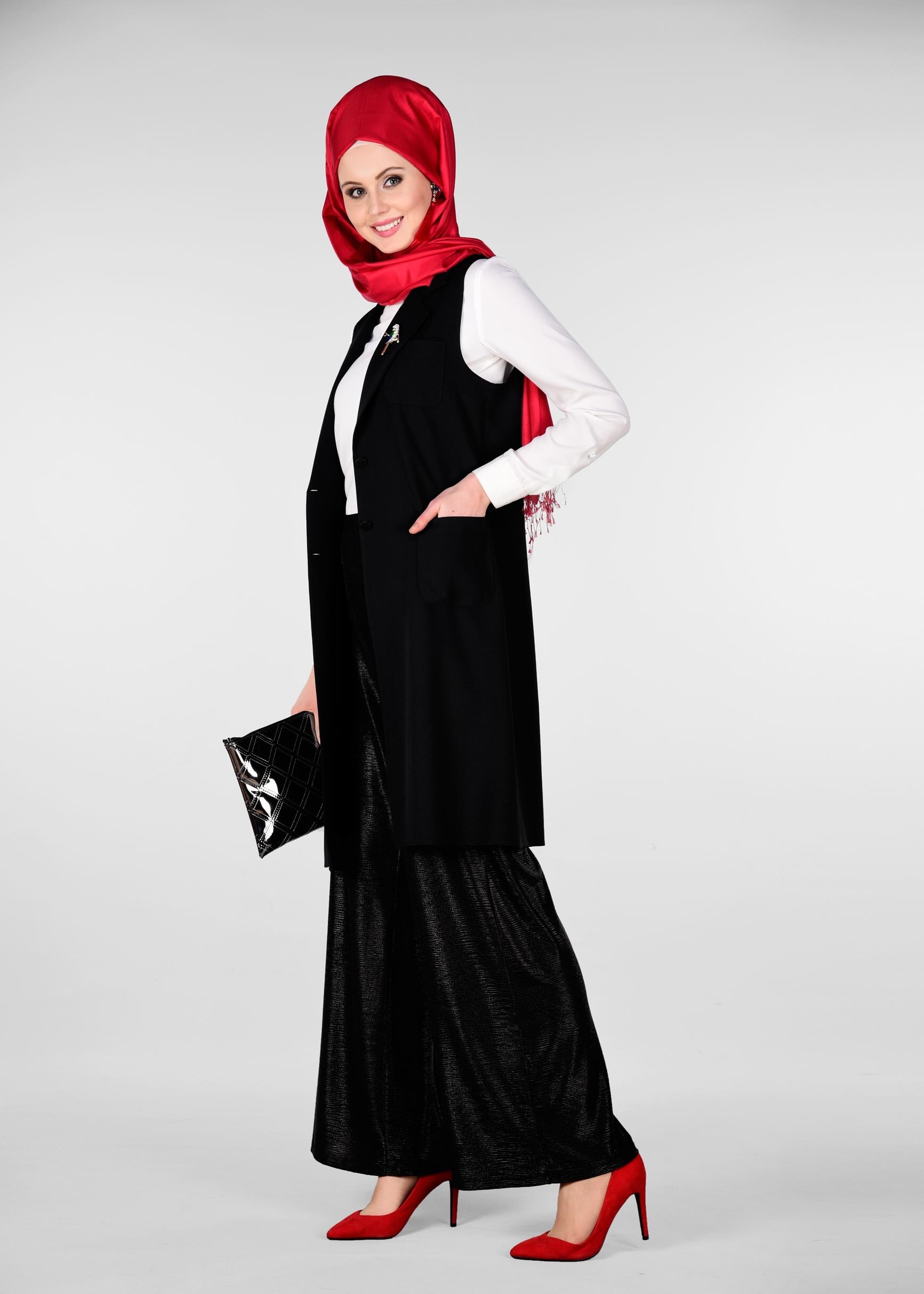 Tesettür giyim SİYAH KRUVAZE YAKA YELEK 4977