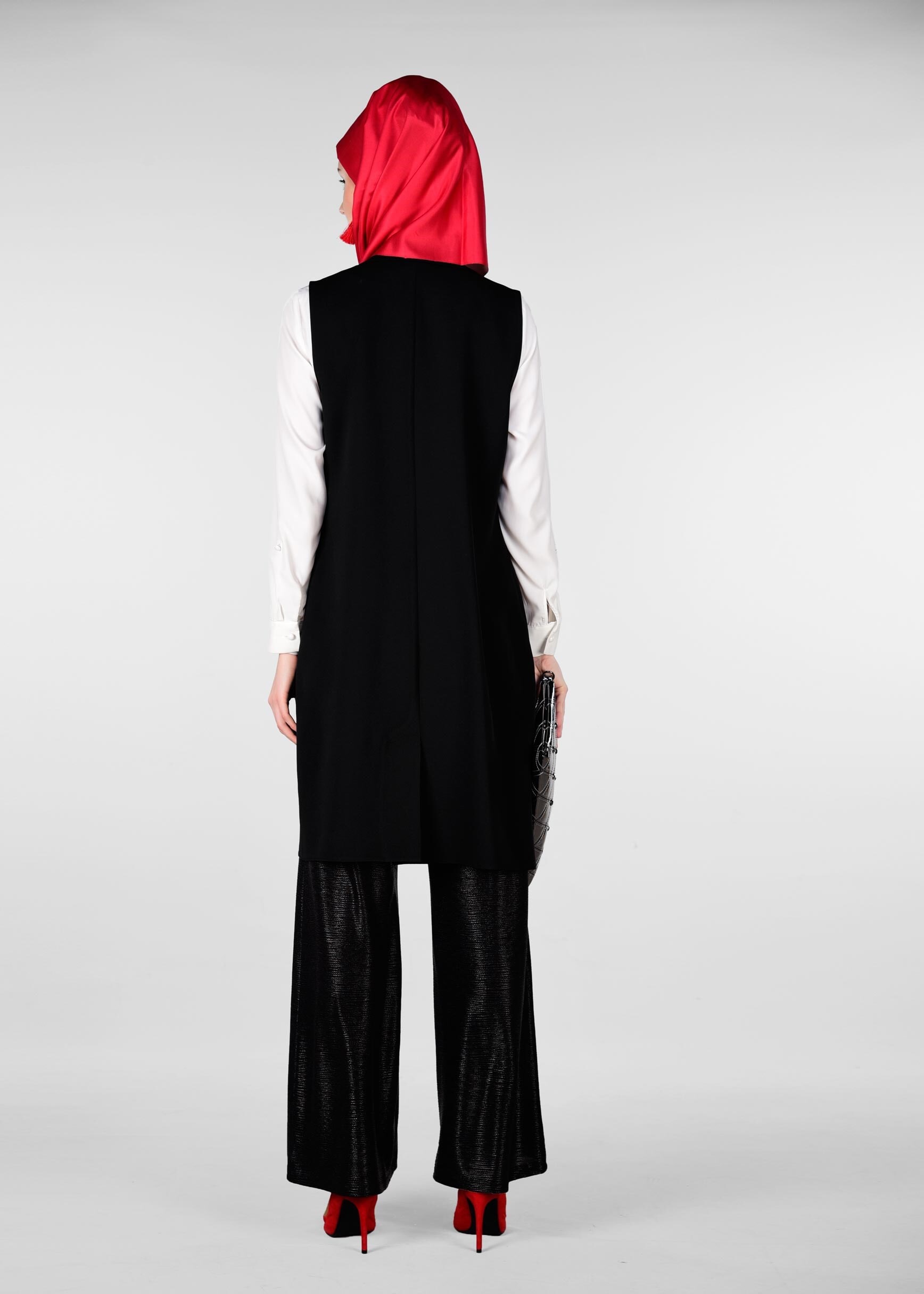 Tesettür giyim SİYAH KRUVAZE YAKA YELEK 4977