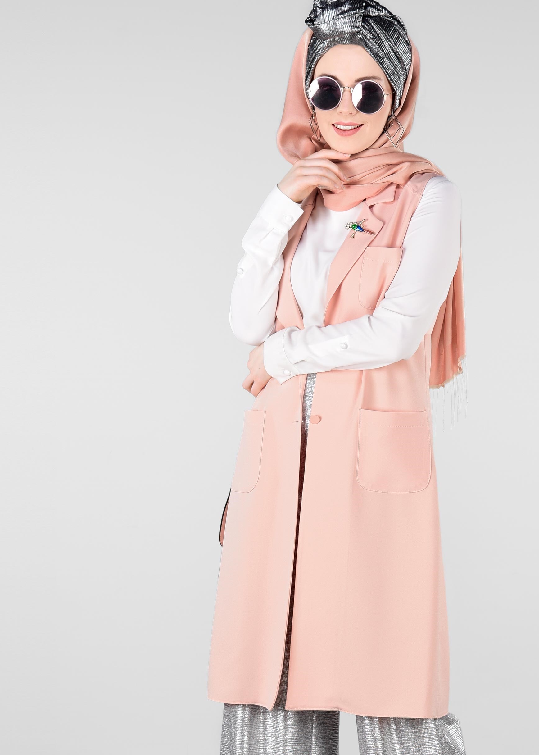 Tesettür giyim PUDRA KRUVAZE YAKA YELEK 4977